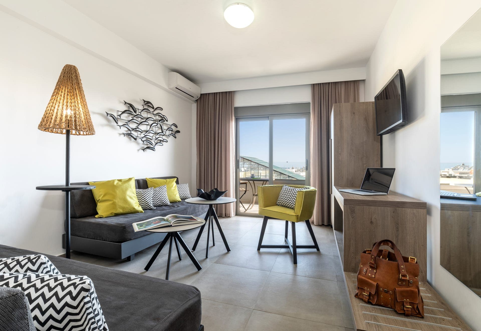 room-types-MIRAGERHO-SUPAPT-0.jpg