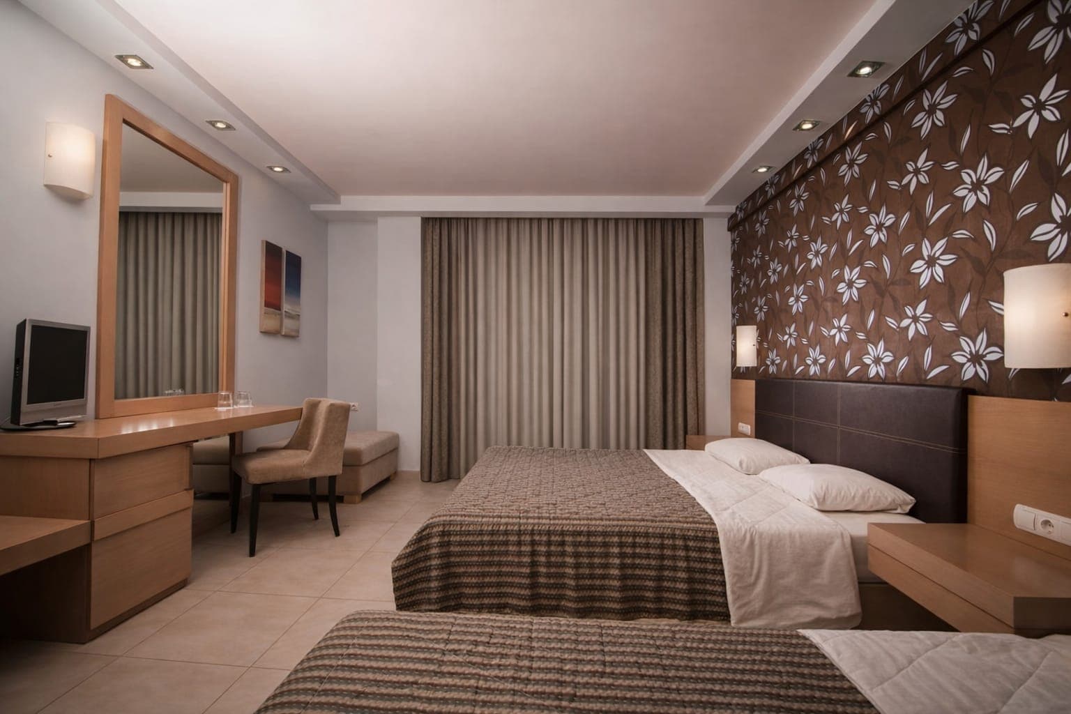 room-types-MISTRALSH-QUAD-0.jpg