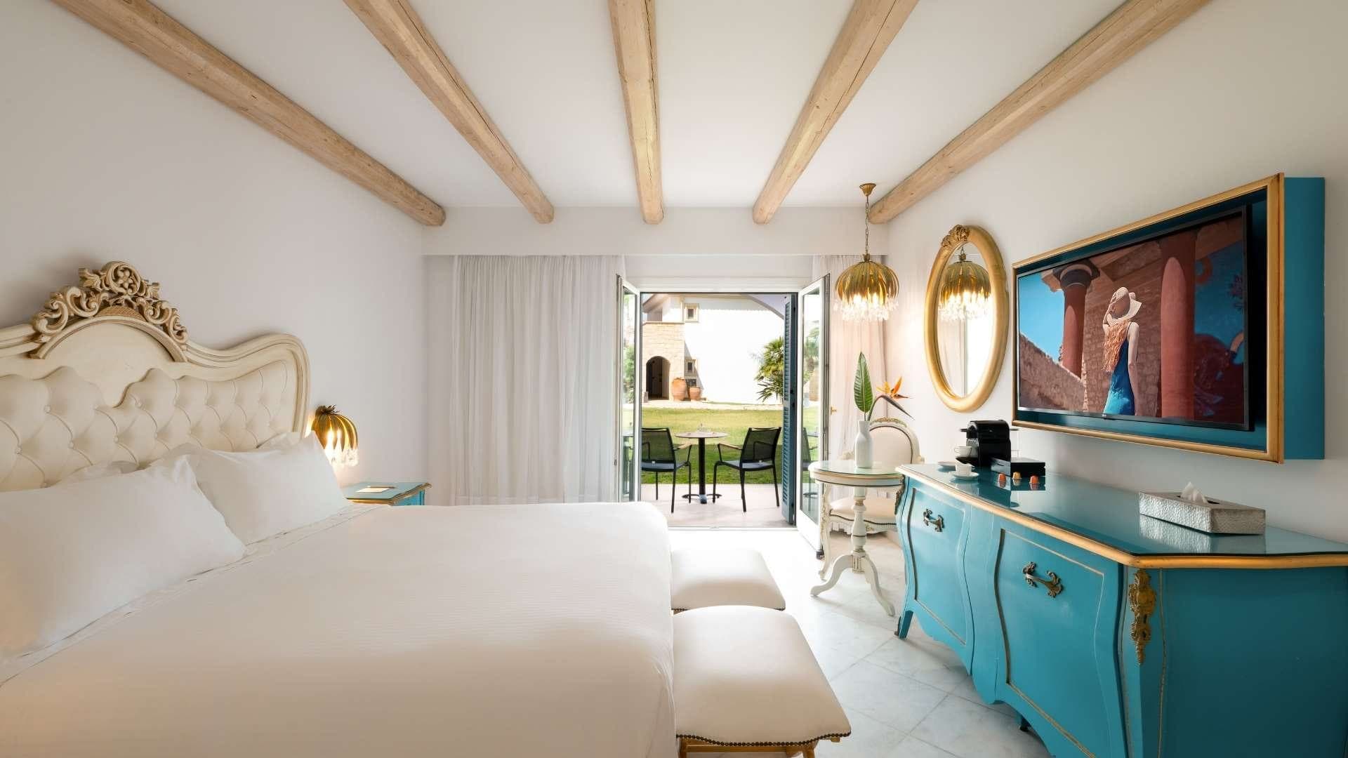 room-types-MLAGUNA-BUNG-0.jpg