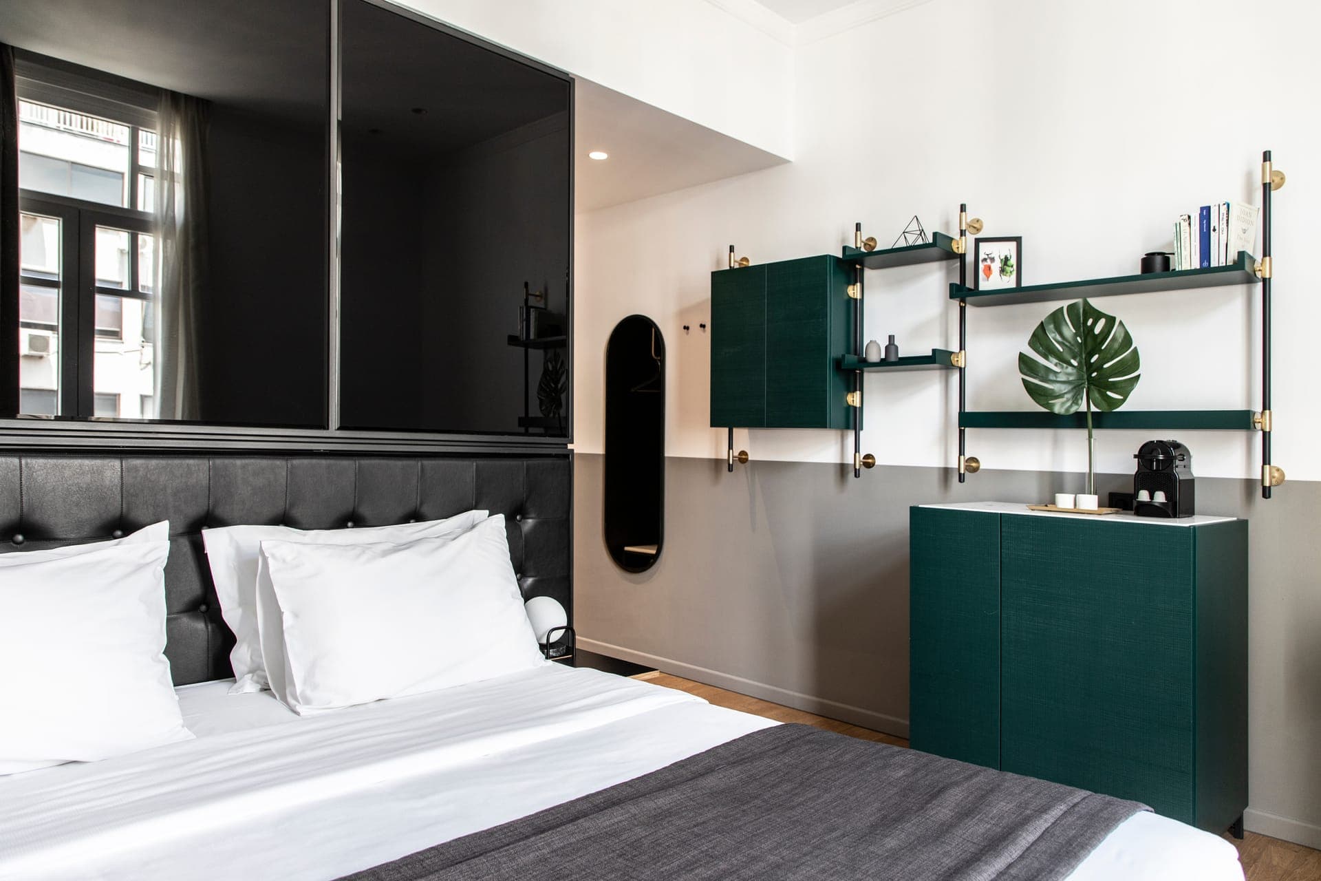 room-types-MODERNIST-LARGE-0.jpg