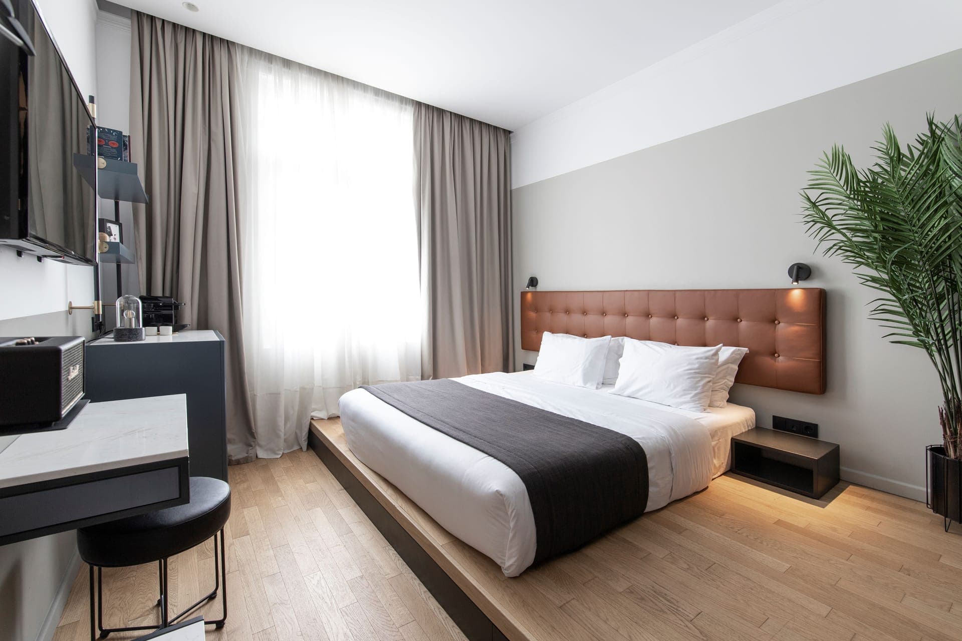 room-types-MODERNIST-MEDIUM-0.jpg