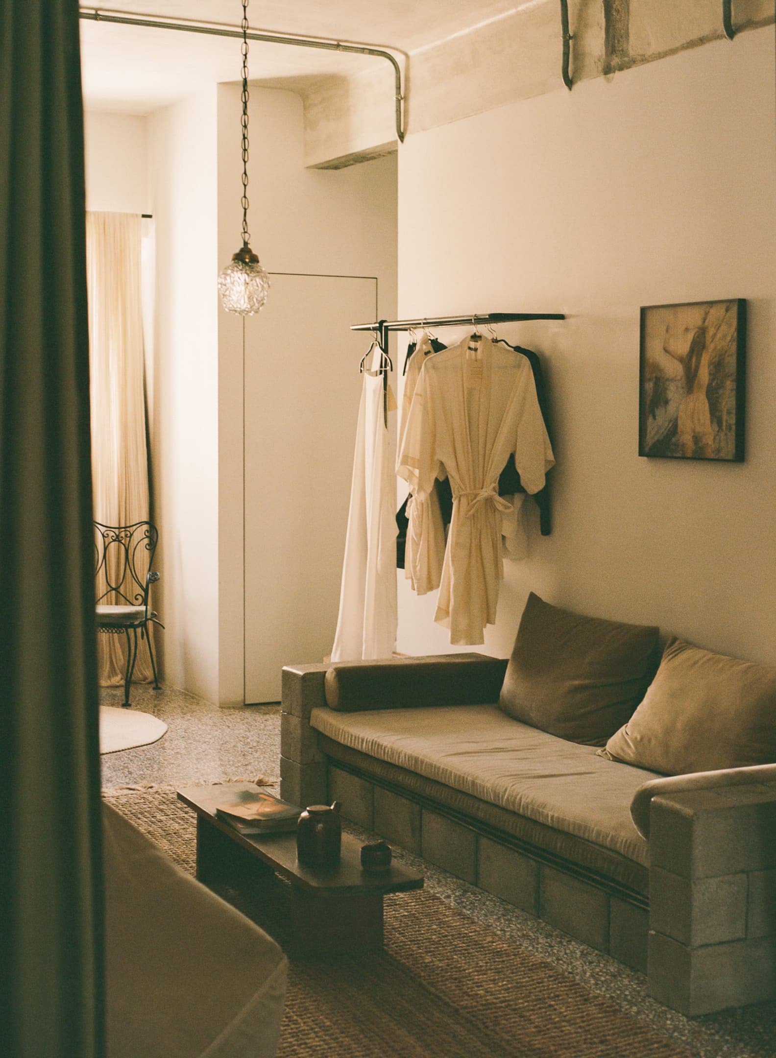 room-types-MONAHOT-AMOUR-0.jpg