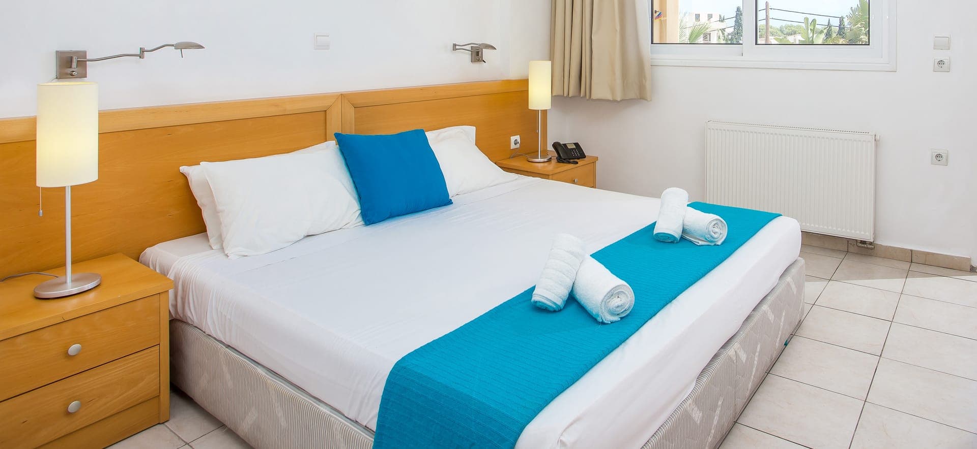 room-types-MONREPOSR-DBNOB-0.jpg