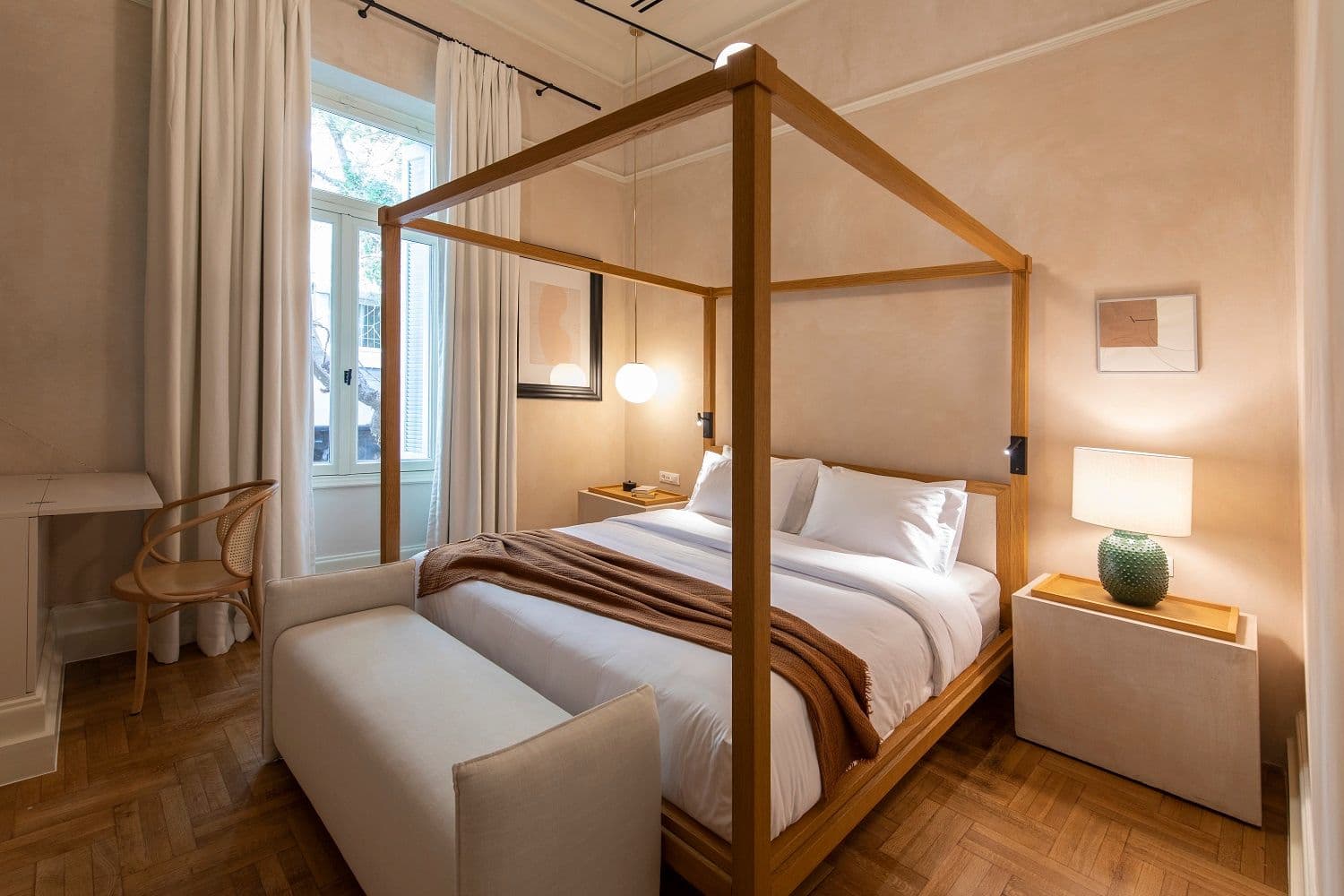room-types-MONSIEUR-BALROO-0.jpg