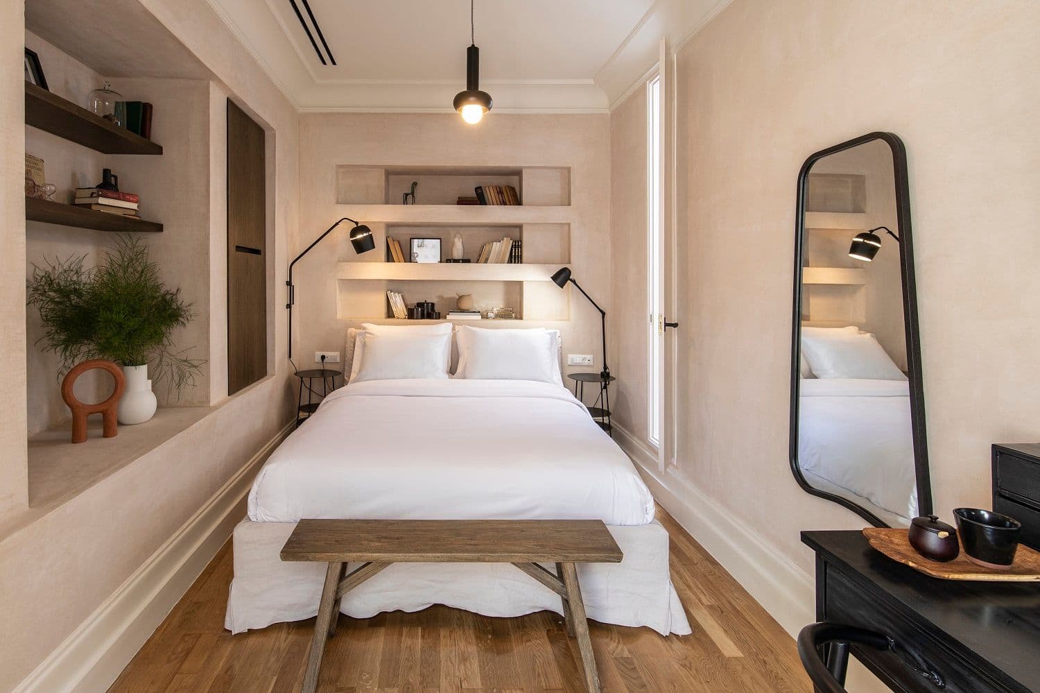 room-types-MONSIEUR-ODEROO-0.jpg