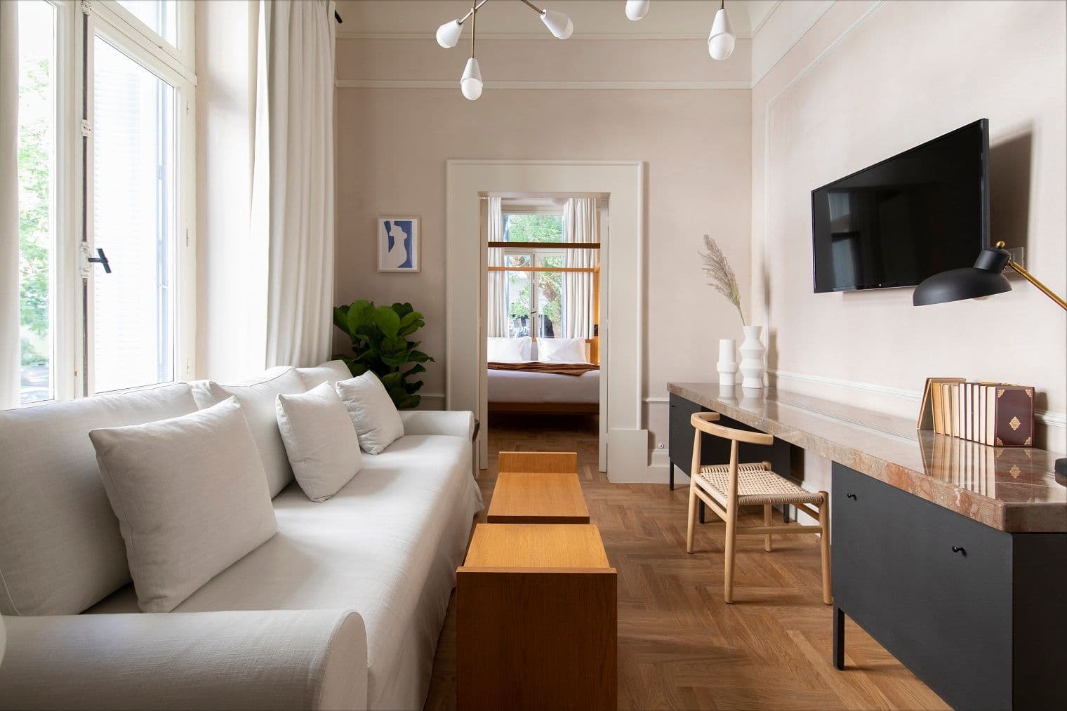 room-types-MONSIEUR-SUINOV-0.jpg