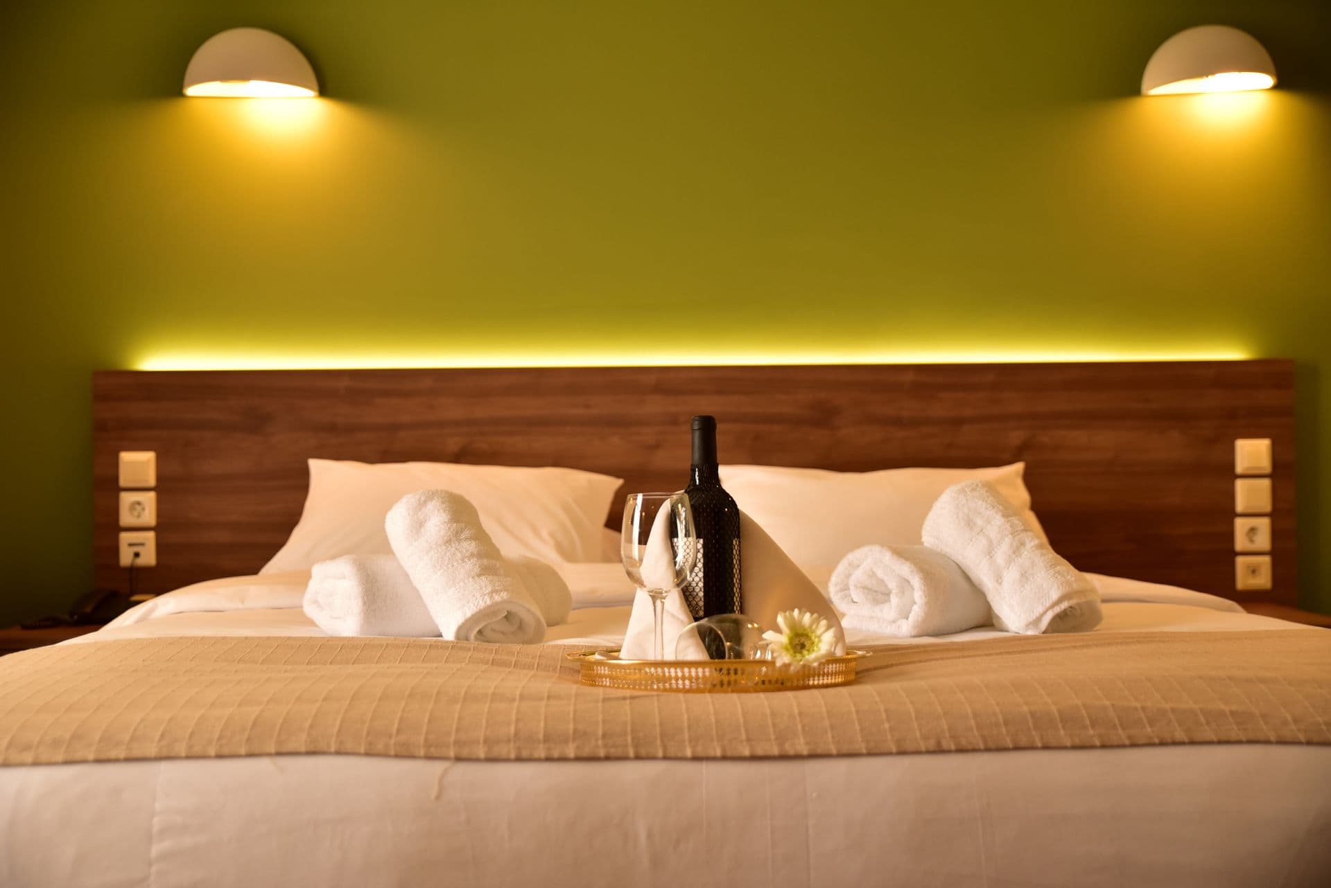 room-types-MONTHELMOS-dbl-0.jpg