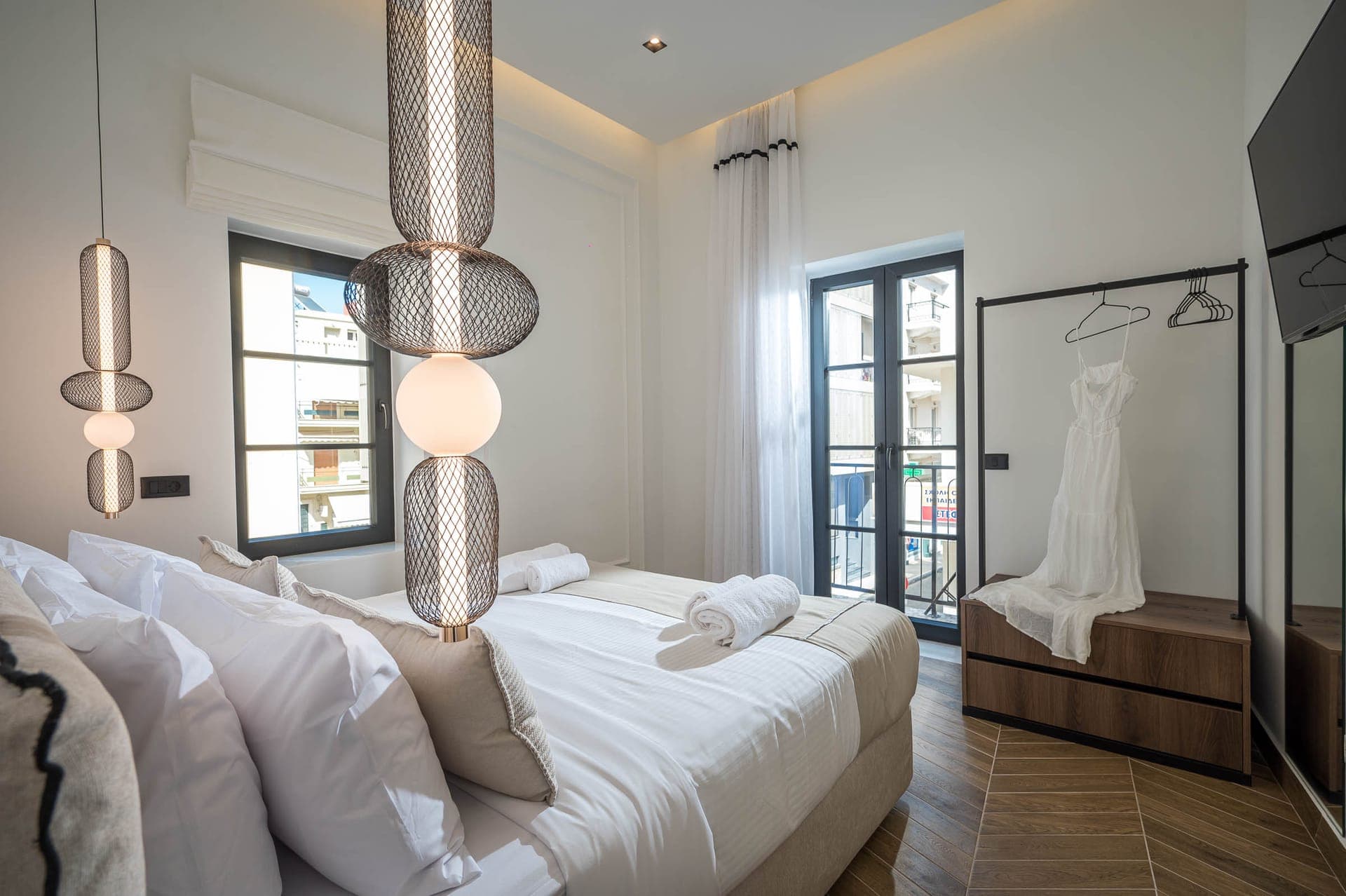 room-types-MONTREFNL-SA205-0.jpg