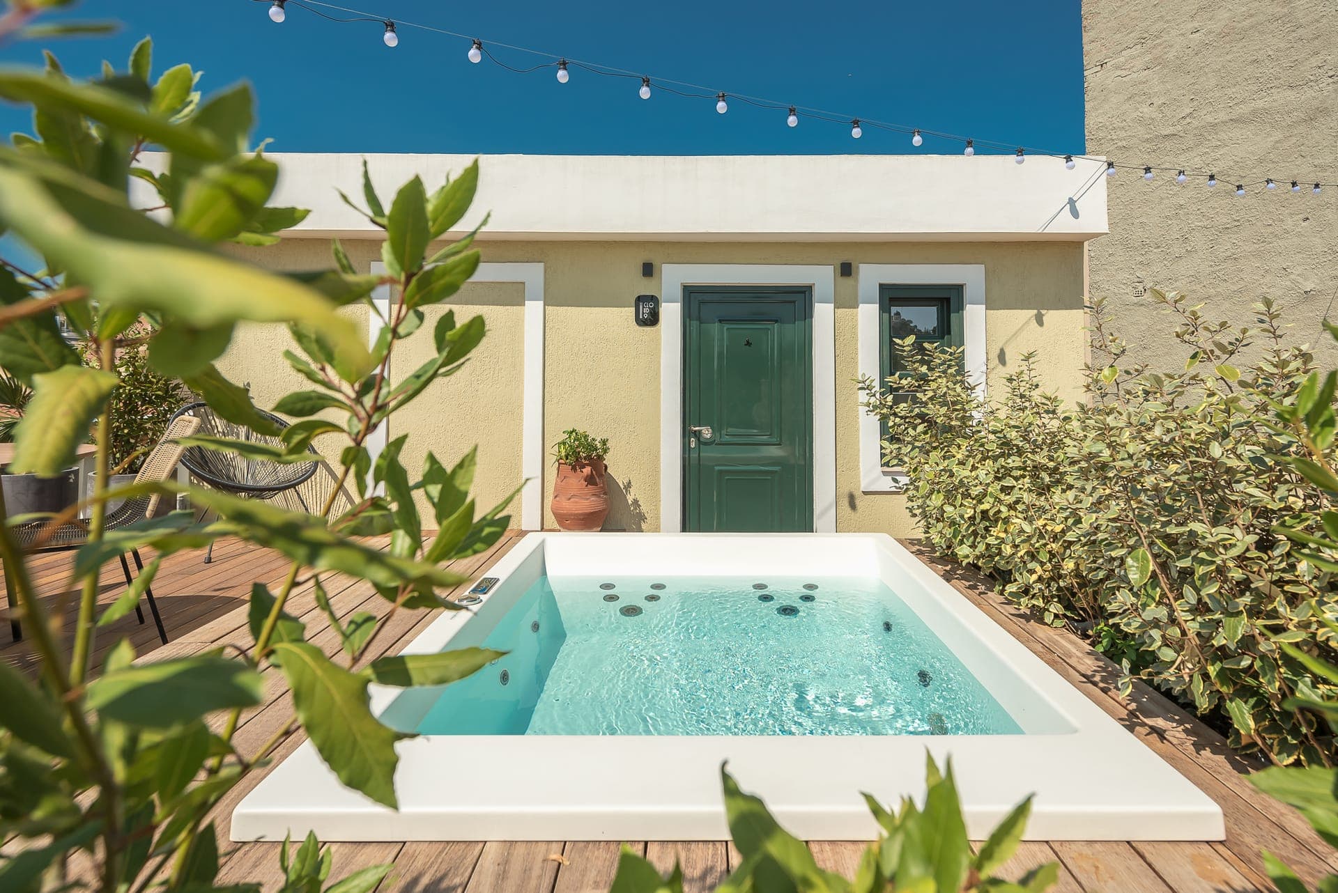 The private outdoor bath tub