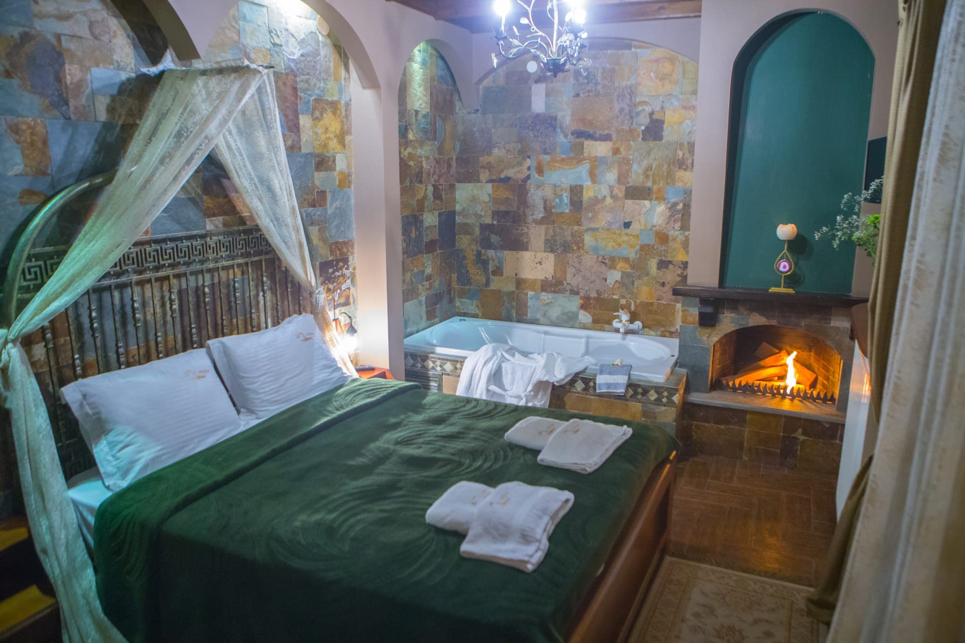 room-types-MORFEASG-DLXSJF-0.jpg
