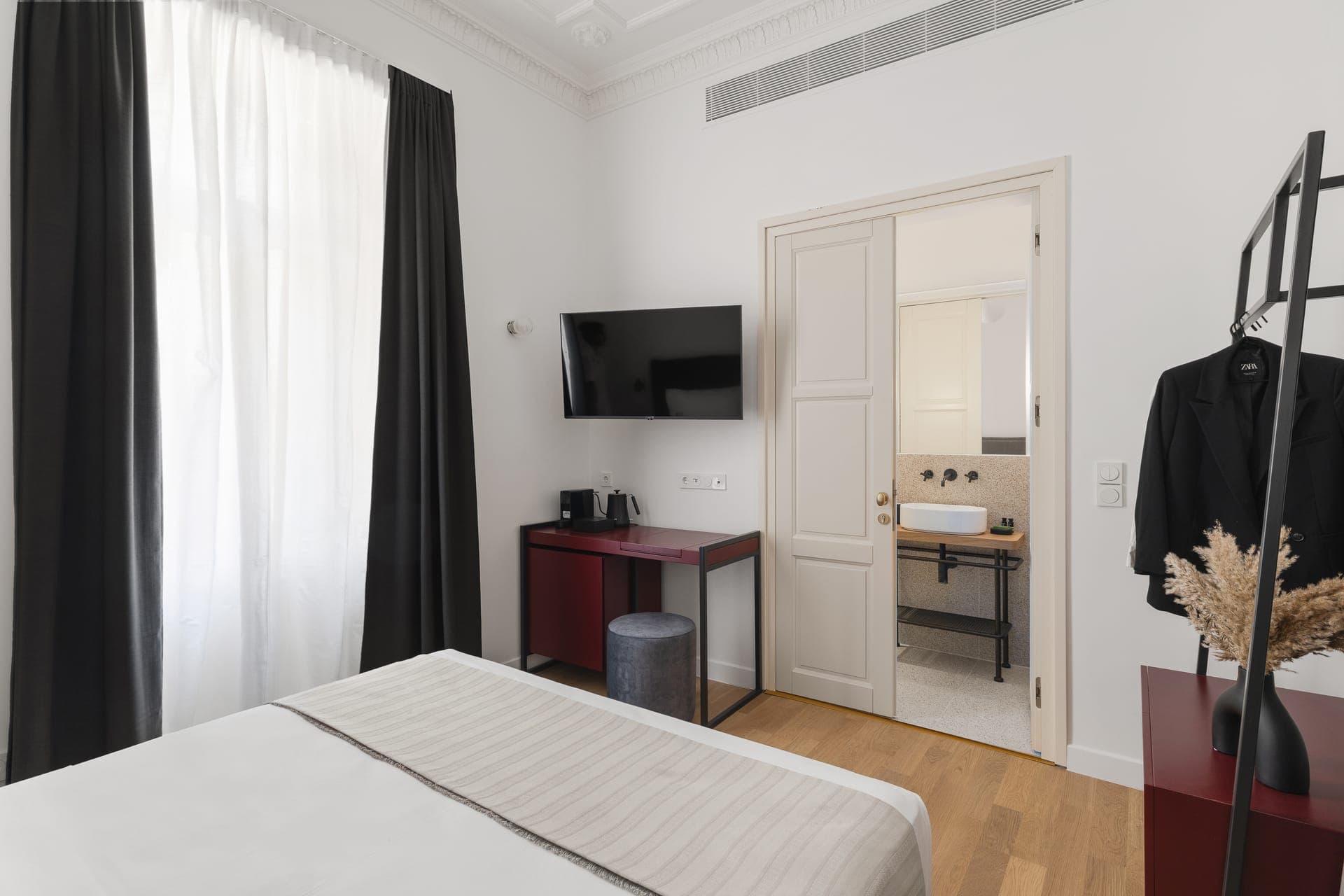 room-types-MORUSATH-STDB-0.jpg