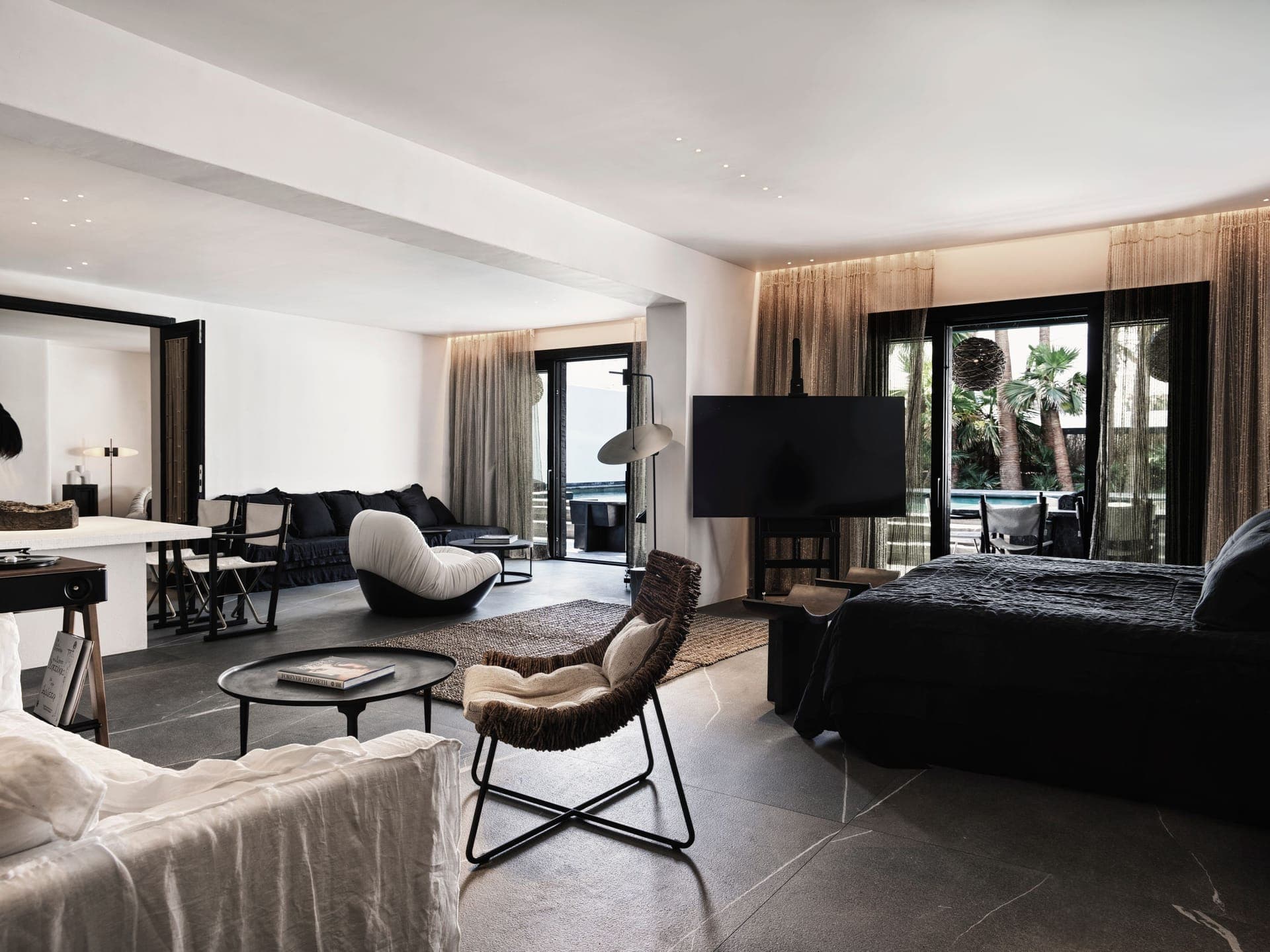 room-types-MYCONIANO-ORES-0.jpg