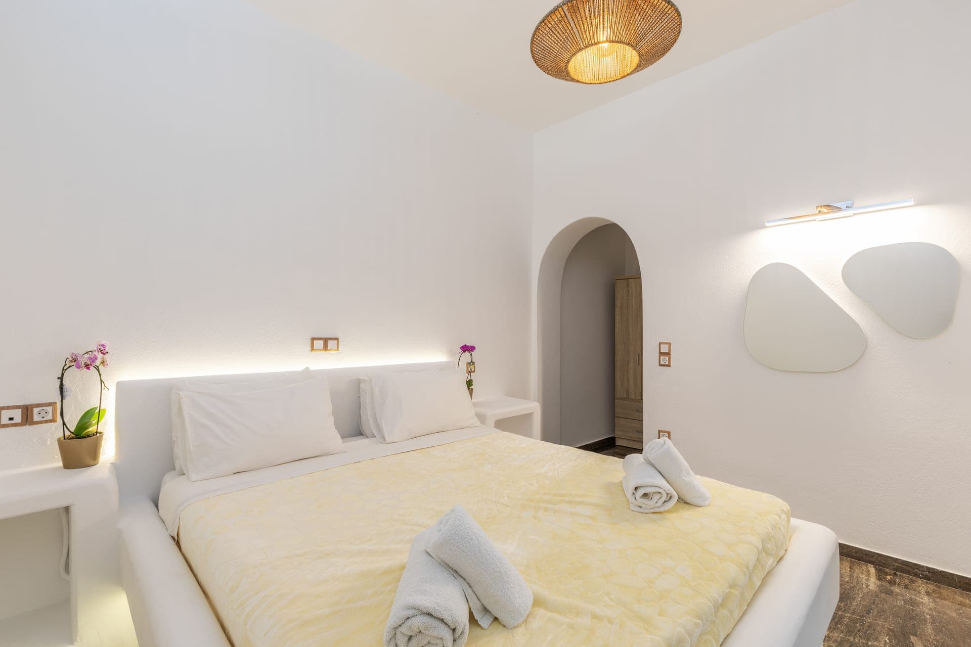 room-types-MYKBREEZE-1BAP-0.jpg