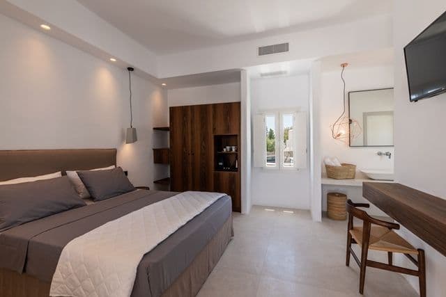 room-types-MYKONDROPS-DBLR-0.jpg