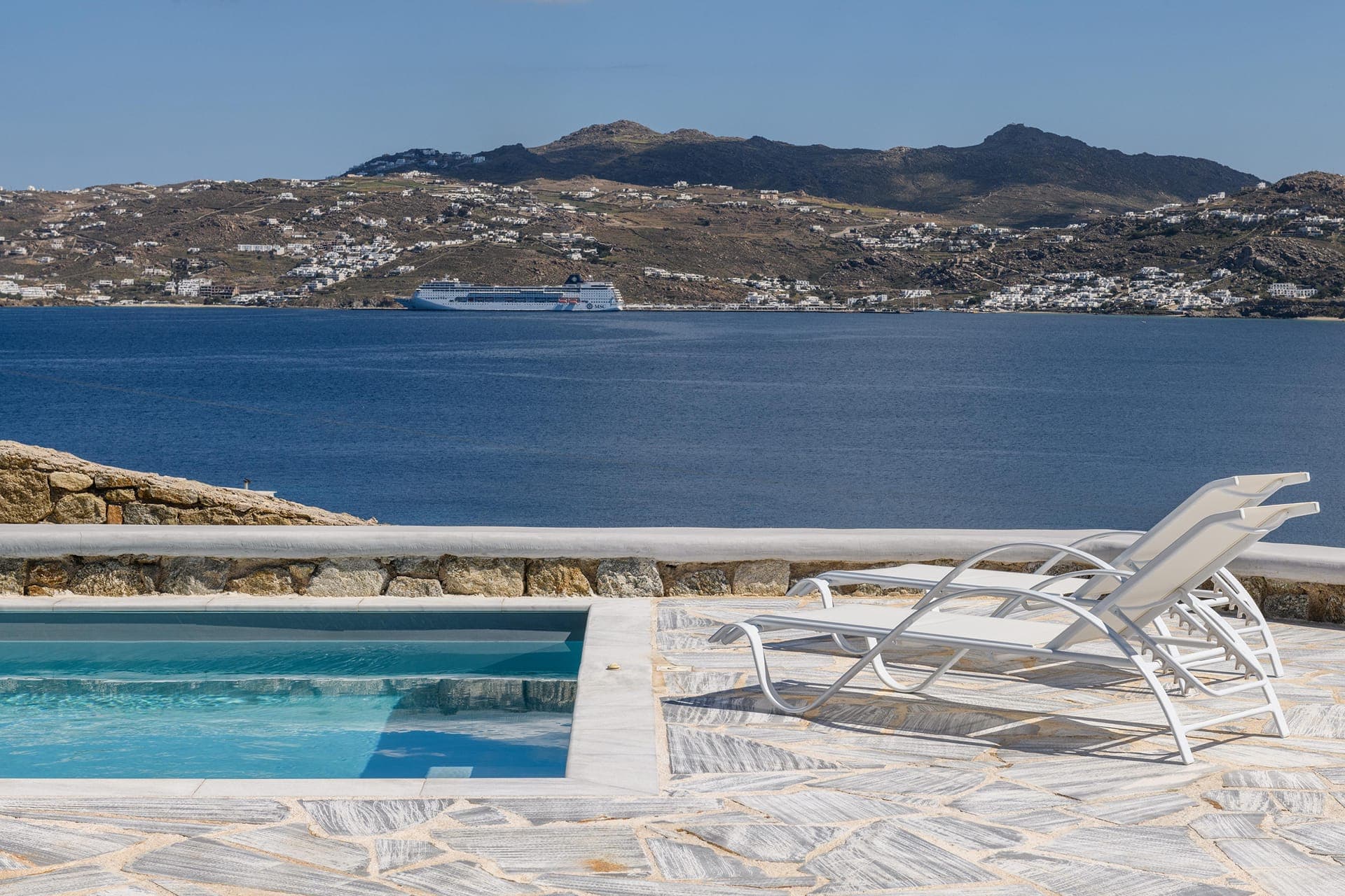 room-types-MYKONOSBNJ-LUNAR-0.jpg