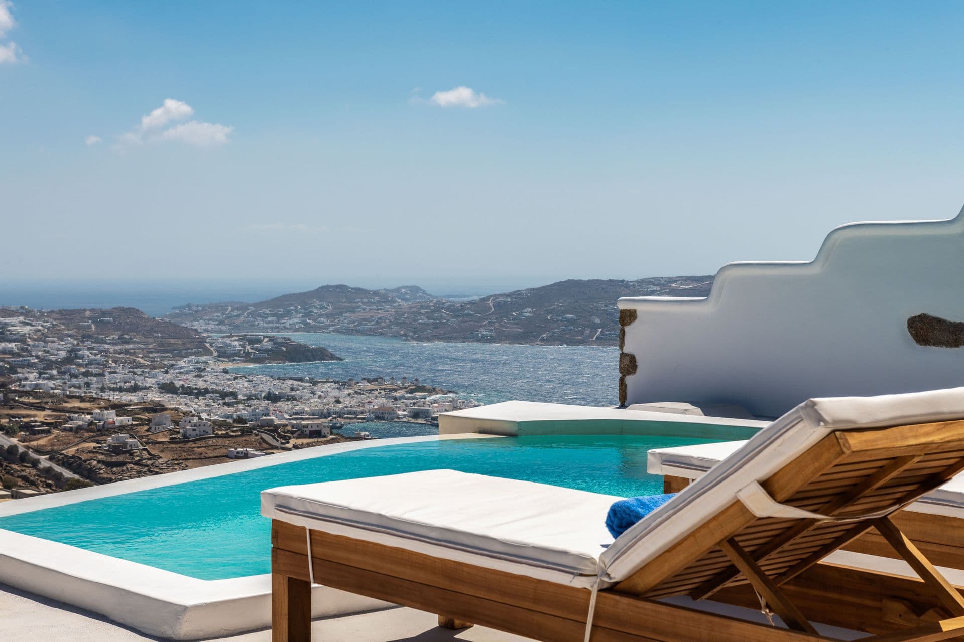 room-types-MYKONOSD-DIVIN6-0.jpg