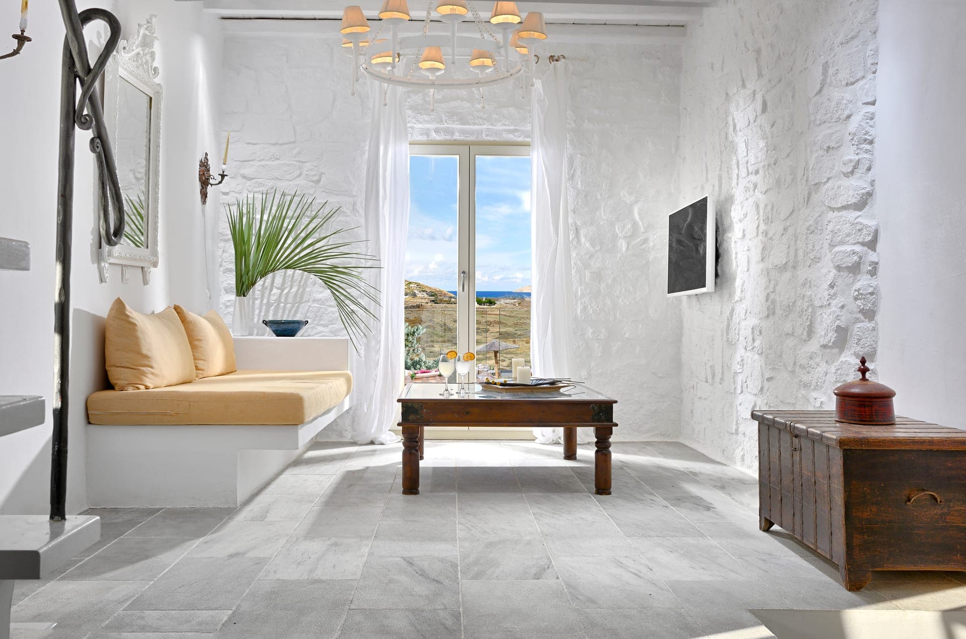 room-types-MYKONOSDR-HERMES-0.jpg