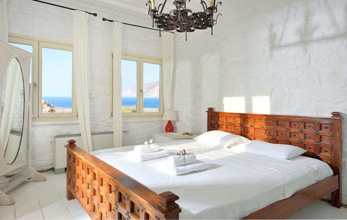 room-types-MYKONOSDR-MEGIST-0.jpg
