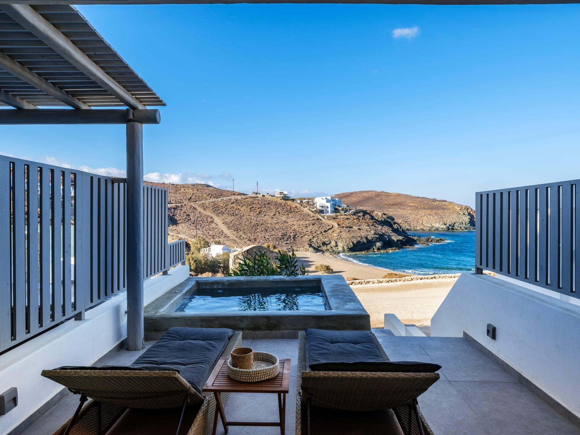 room-types-MYKONOSRES-ALKIST-0.jpg