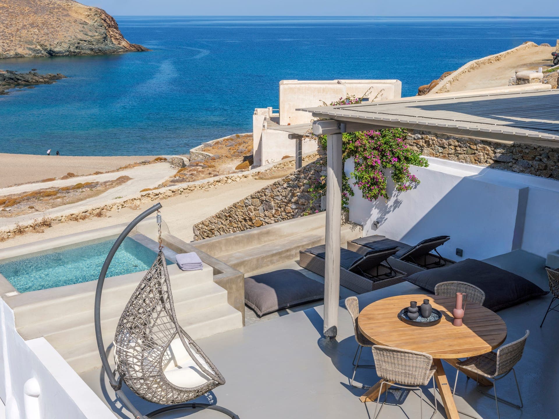 room-types-MYKONOSRES-COSI-0.jpg