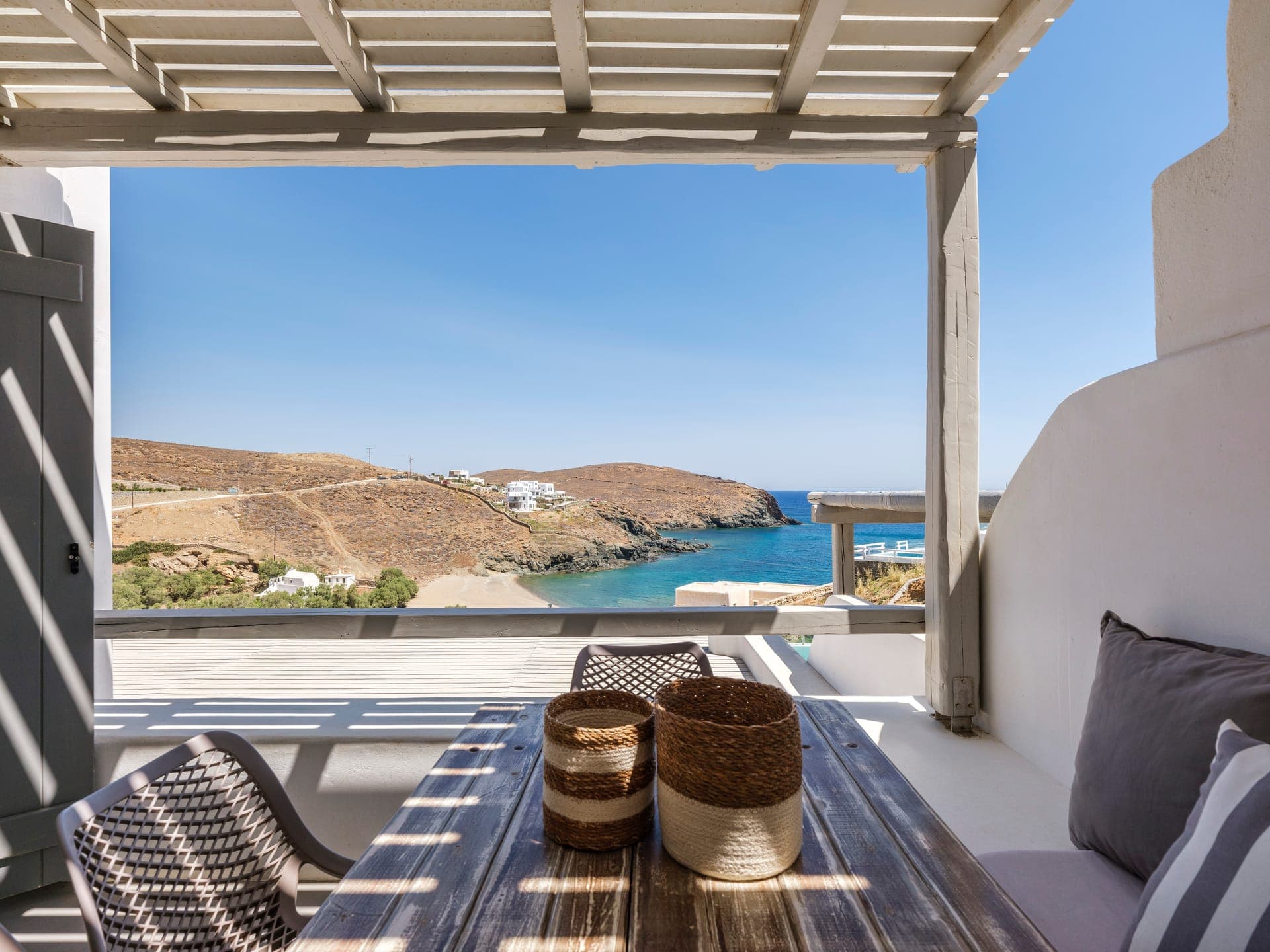 room-types-MYKONOSRES-SKY-0.jpg