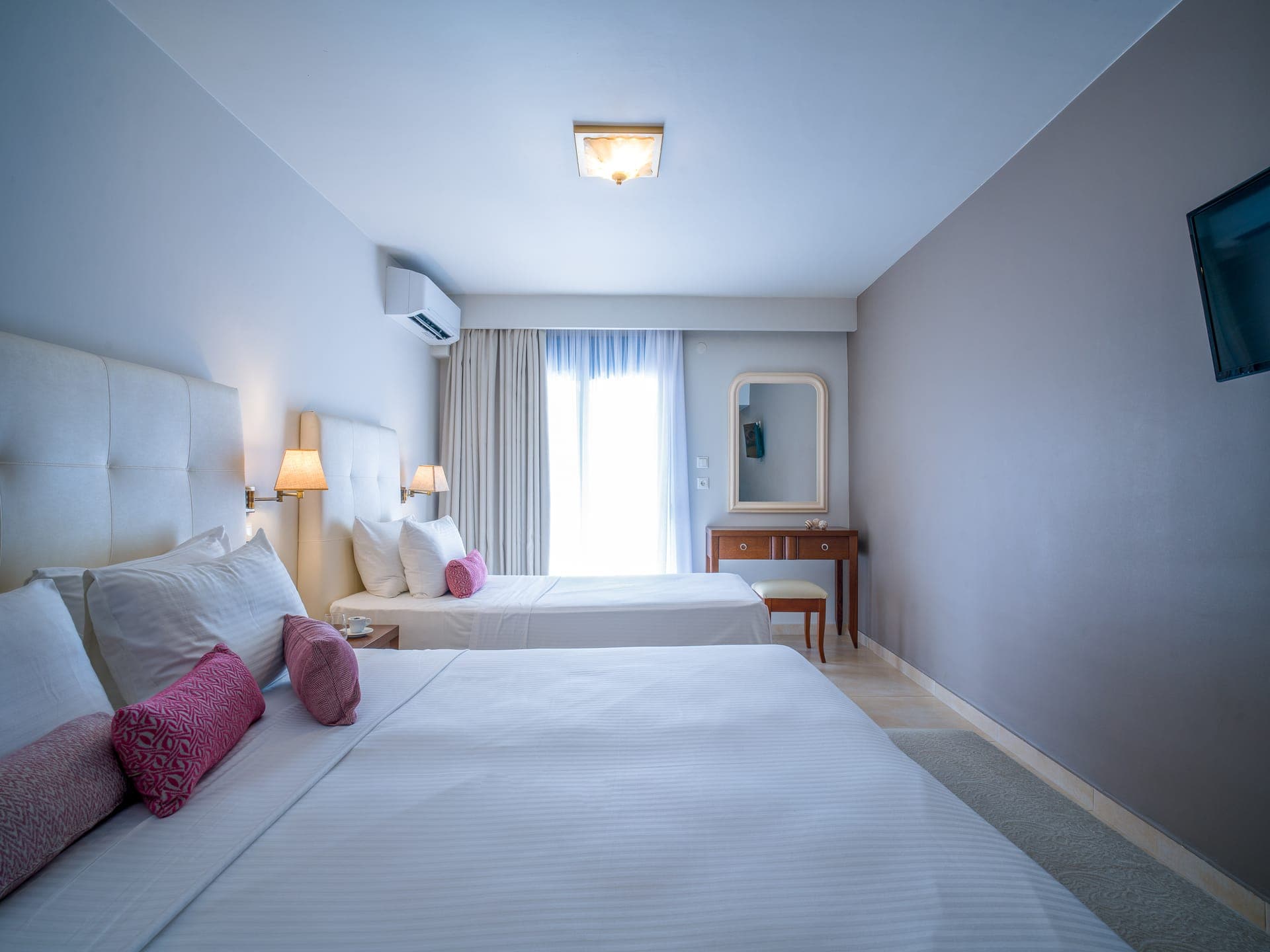 room-types-MYKPAR-TRPSTD-0.jpg