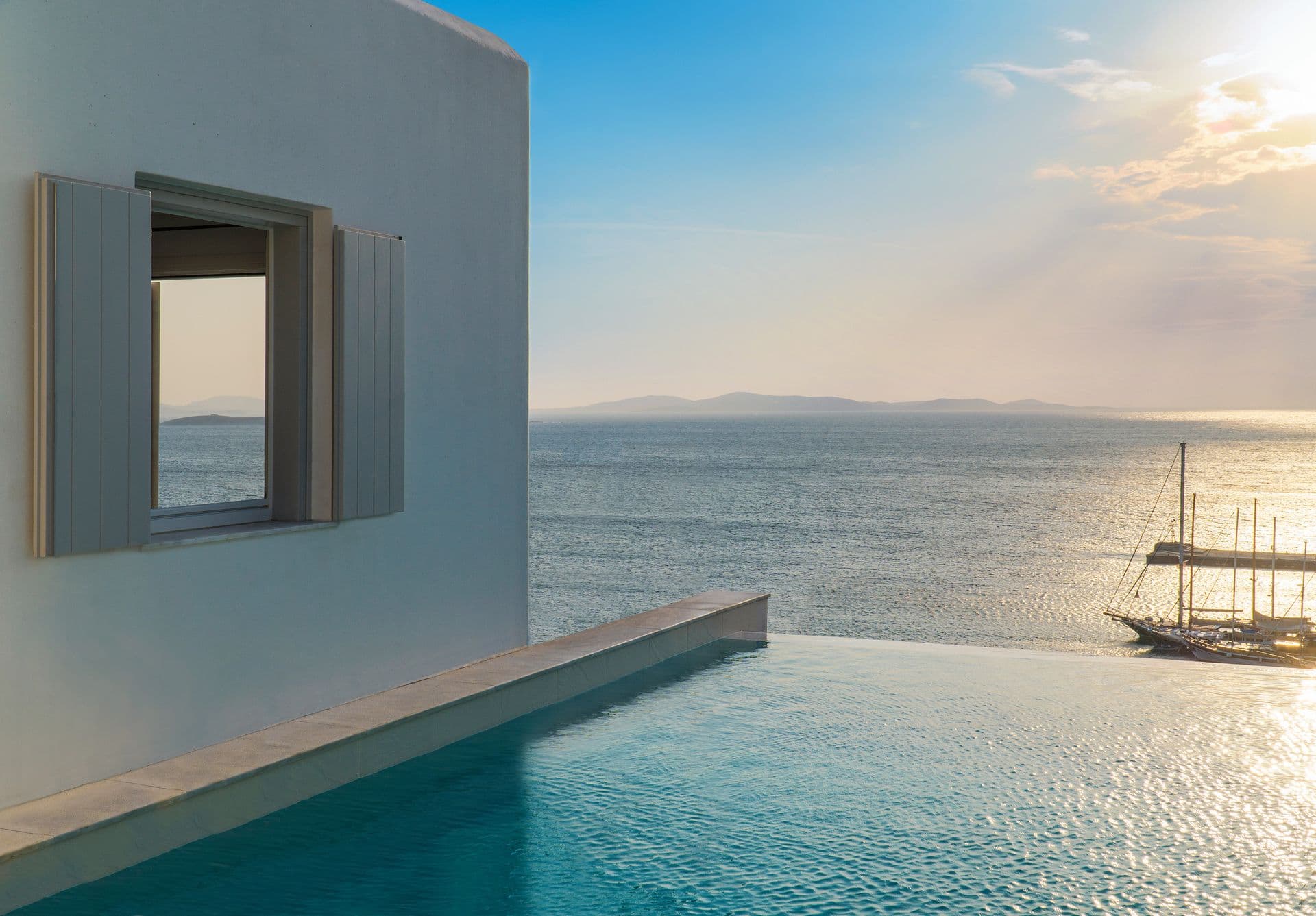 room-types-MYKRIVIERA-LAVPS-0.jpg