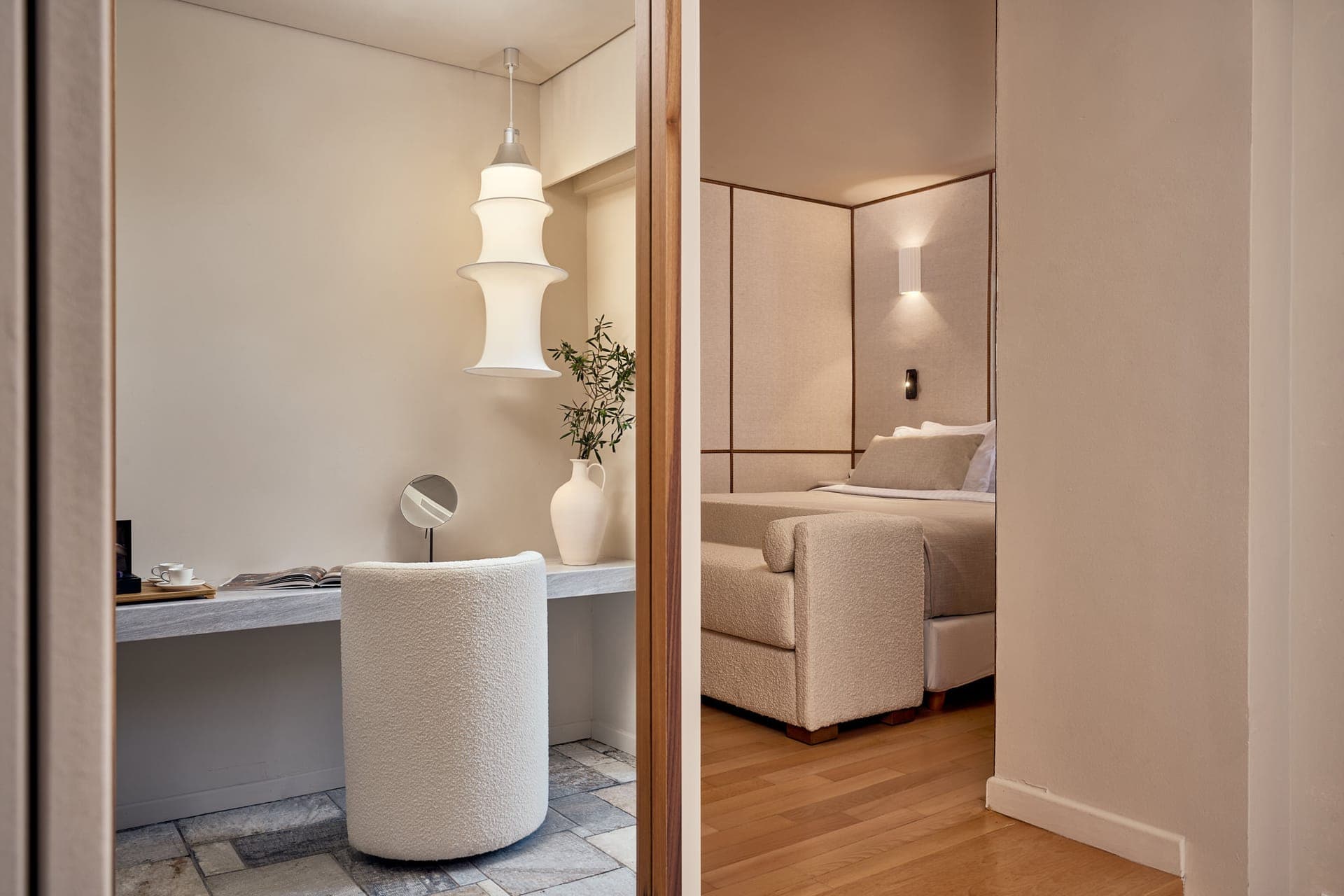 room-types-MYKTHEOXEN-SUPSSV-0.jpg
