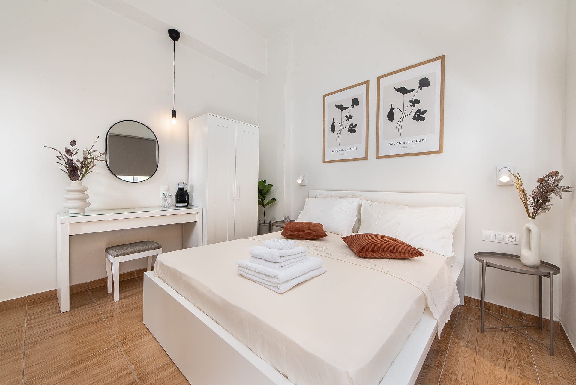 room-types-MYRHODESVR-FANIS-0.jpg