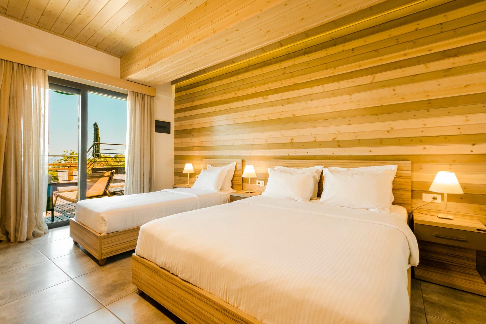 room-types-MYSUITE-DEL3G-0.jpg