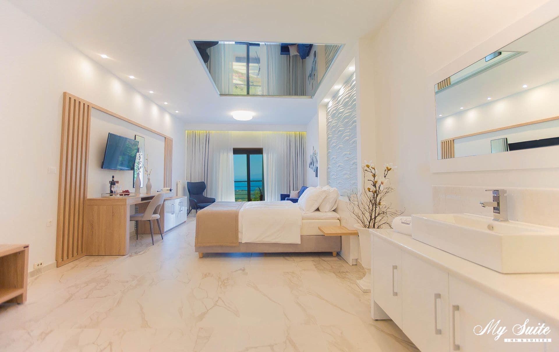 room-types-MYSUITE-HNMSV-0.jpg