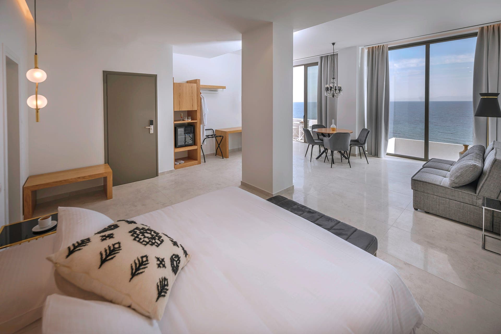 room-types-MYTHICALCO-GRNDS-0.jpg