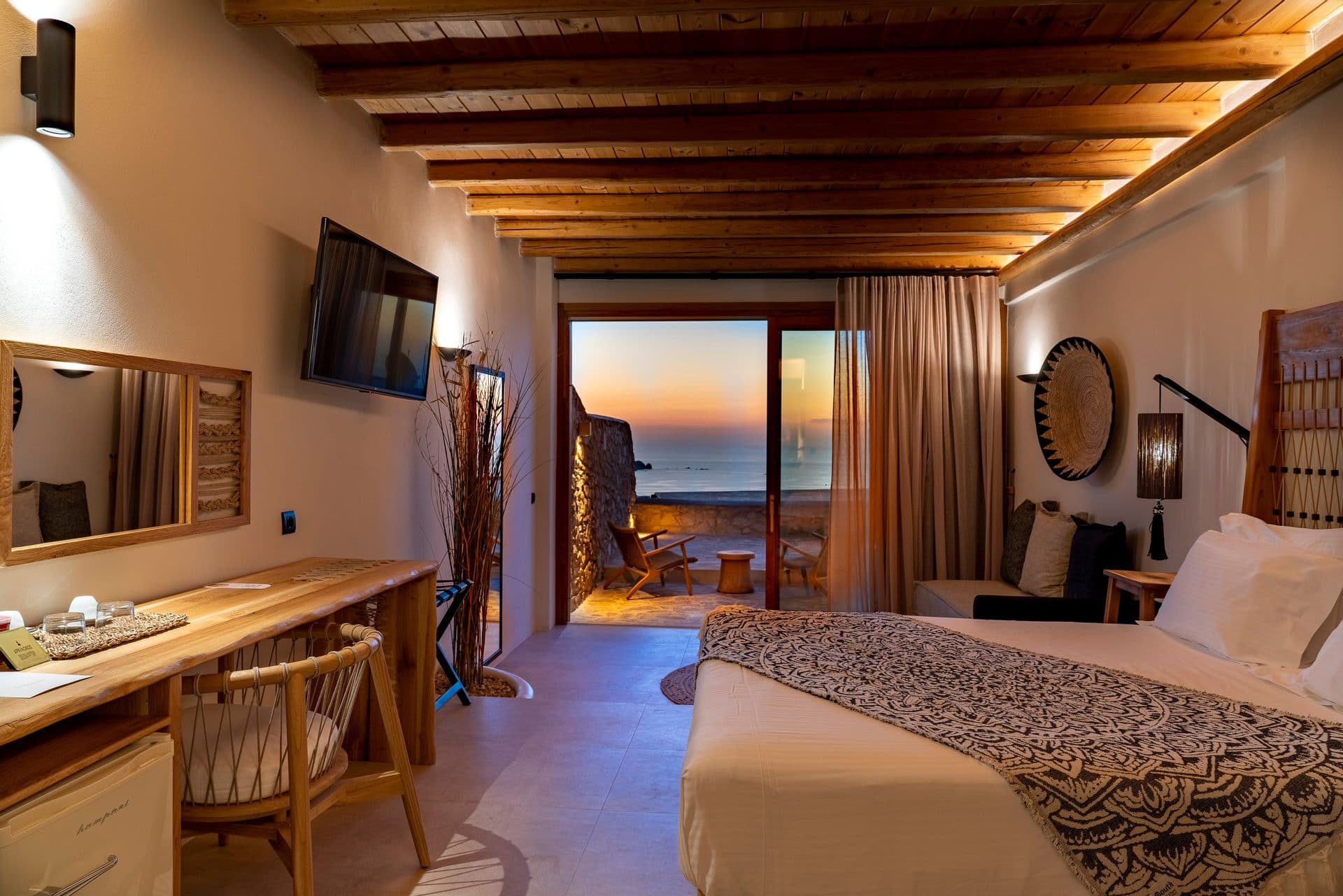room-types-MYTHICPARO-CSPP-0.jpg