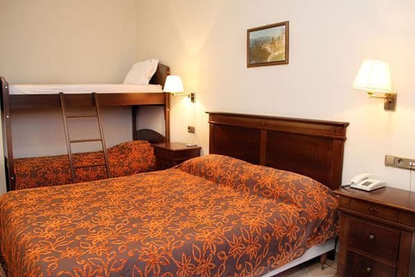 room-types-MYTHOSH-FAM-0.jpg