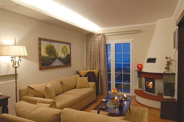 room-types-MYTHOSH-SUITES-0.jpg