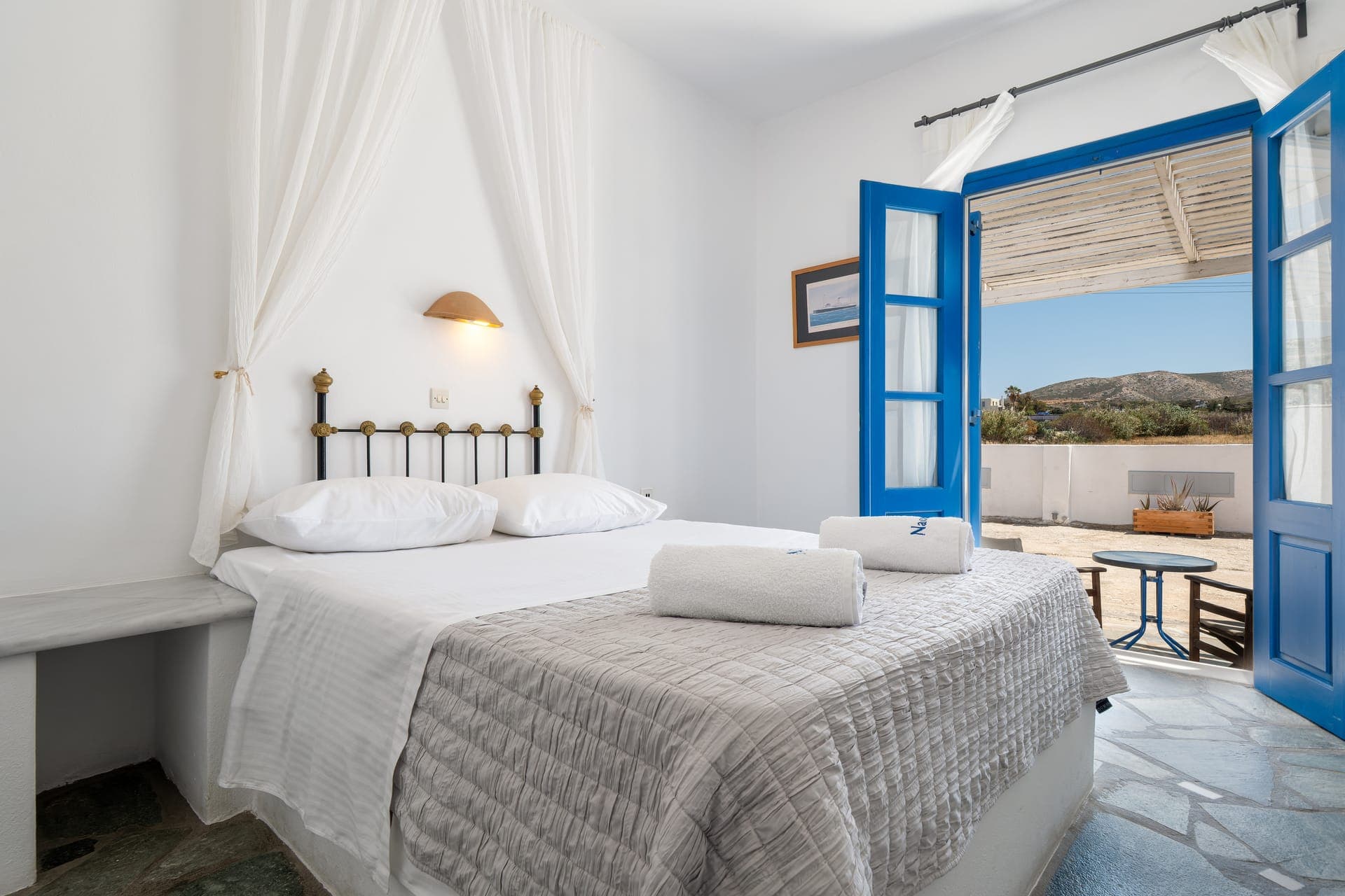 room-types-NAOUSSA-EDR-0.jpg