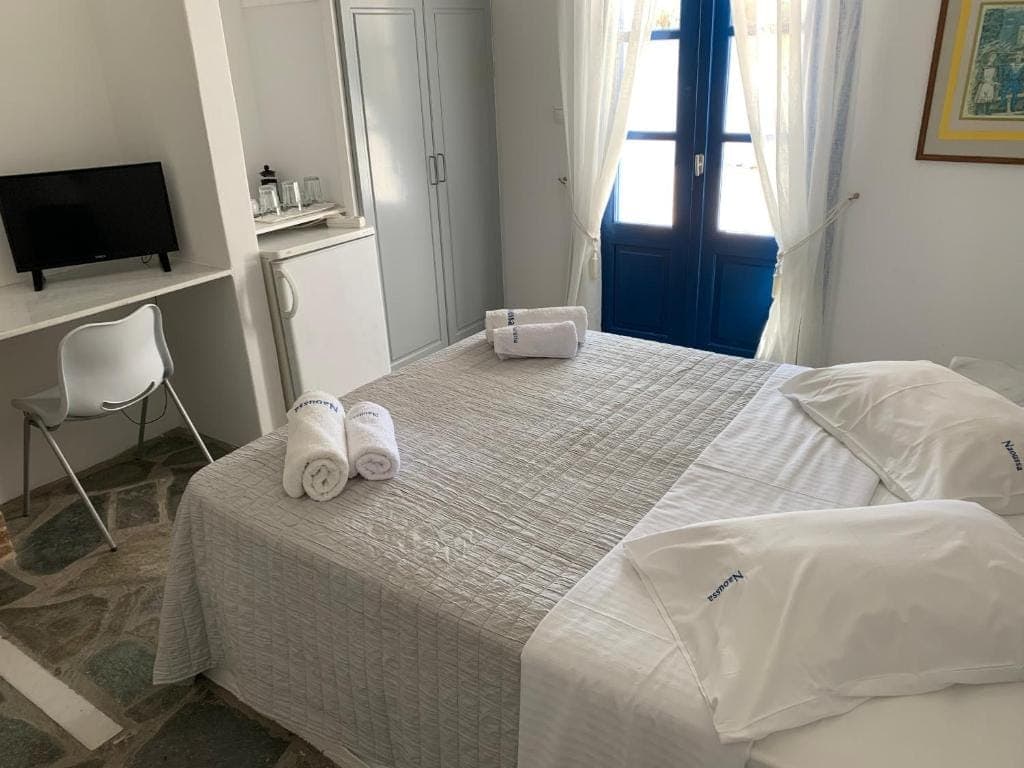 room-types-NAOUSSA-STTRIP-0.jpg