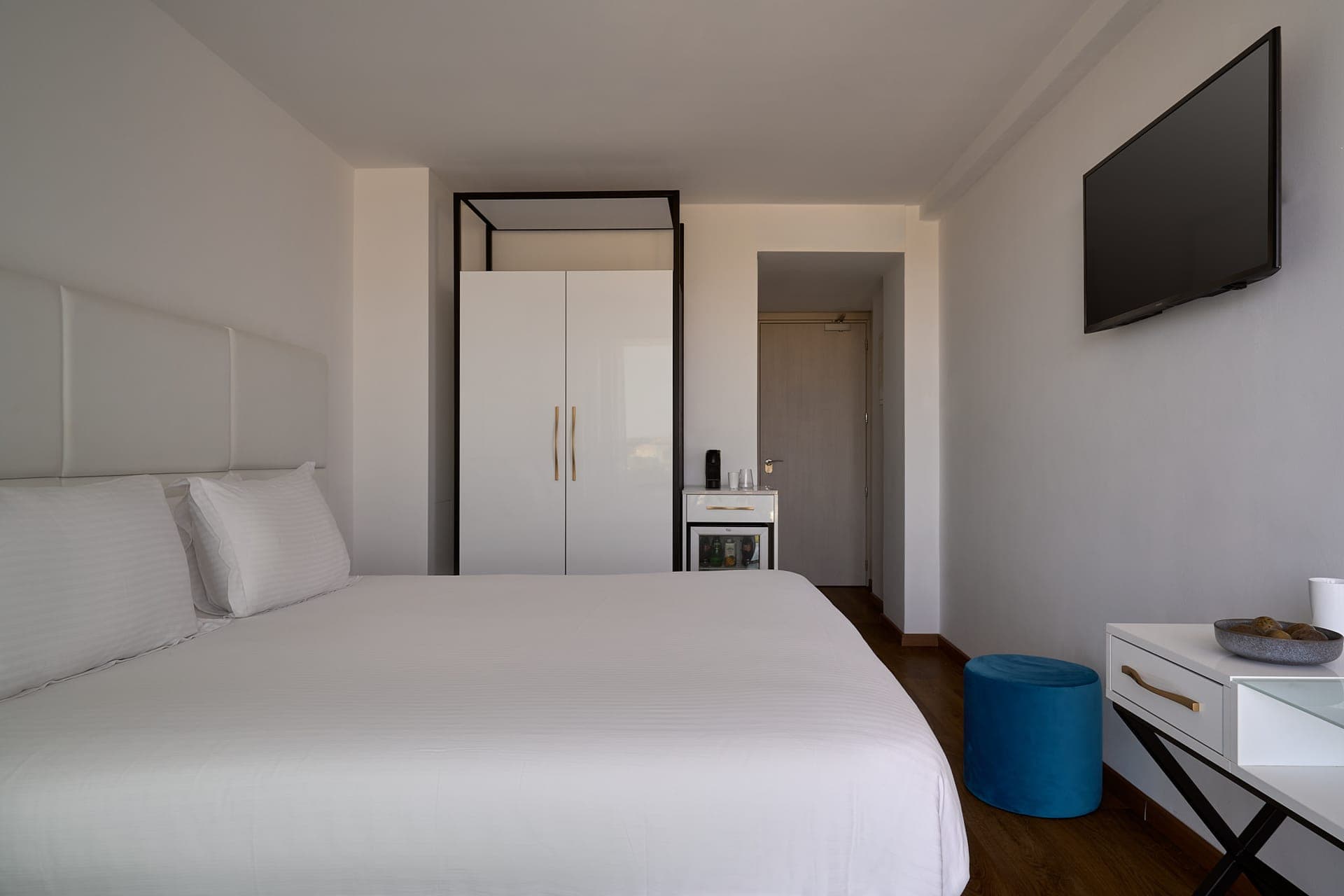 room-types-NAPASUITES-DLXU-0.jpg