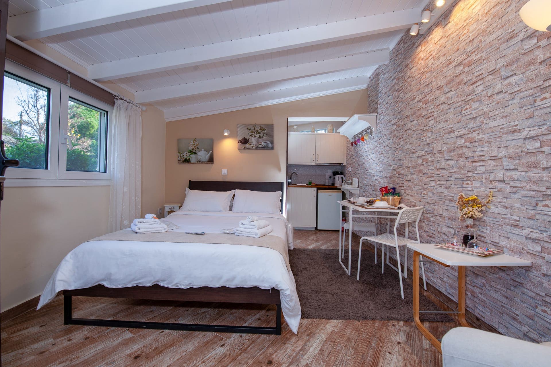room-types-NATALIE-APT2-0.jpg