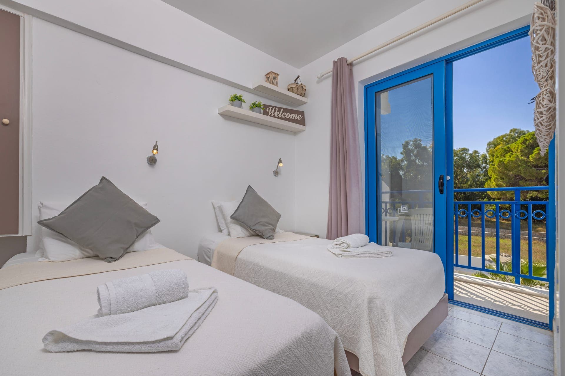 room-types-NATHALIEH-TRRV-0.jpg