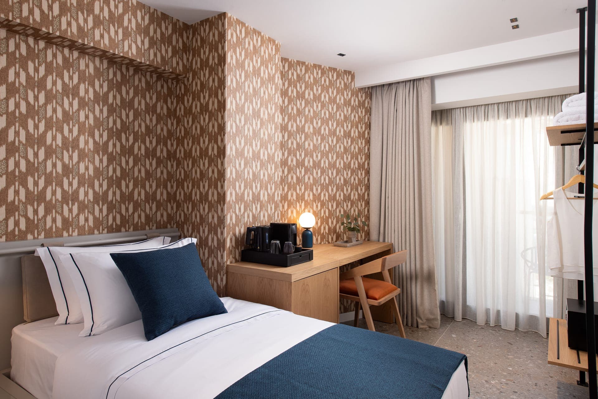 room-types-NAUSHOTEL-COSR-0.jpg