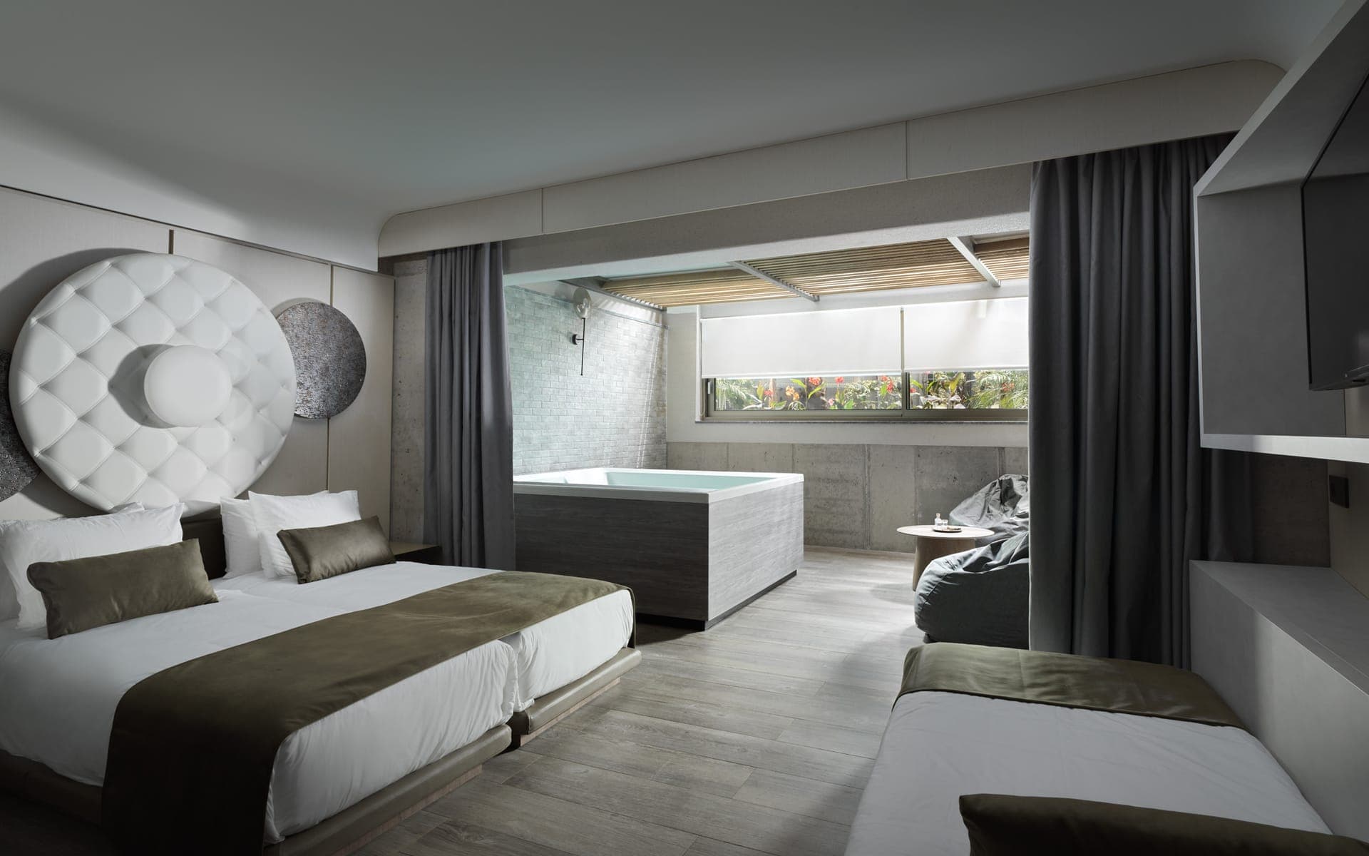 room-types-NAUTILUXMH-PATIO-0.jpg