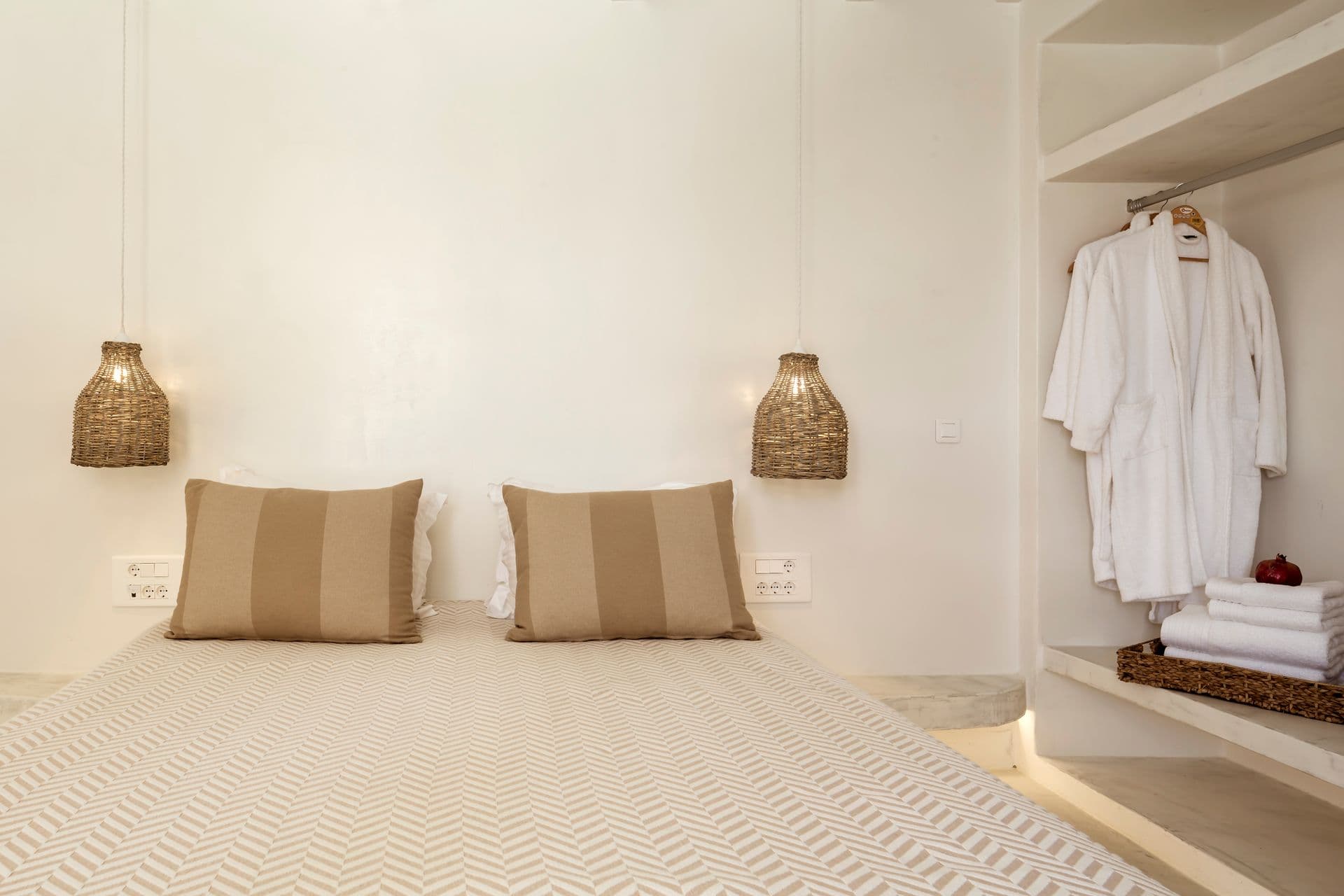 room-types-NAXIAN-GRAND-0.jpg