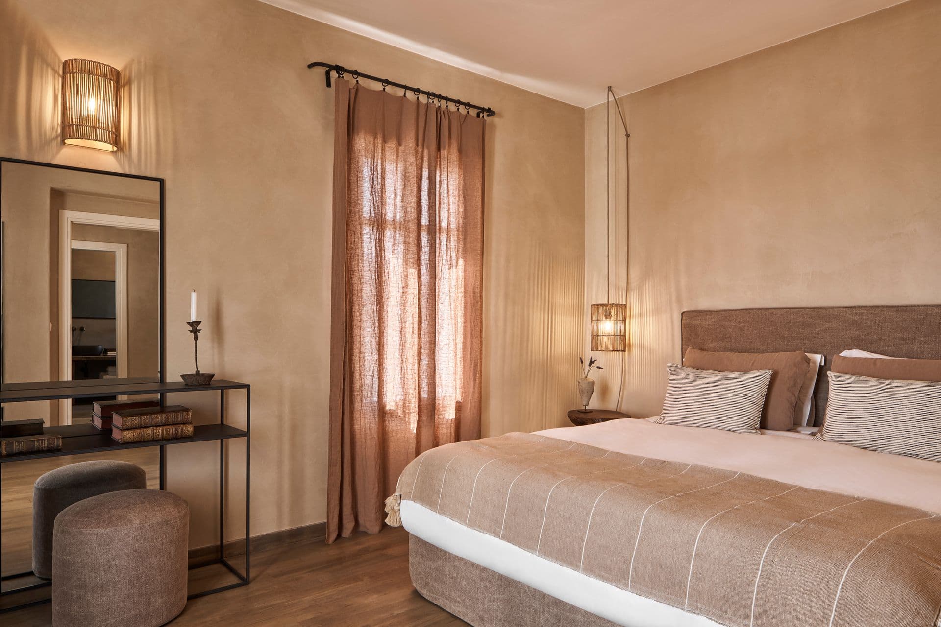 room-types-NAXIAN-LUX2-0.jpg