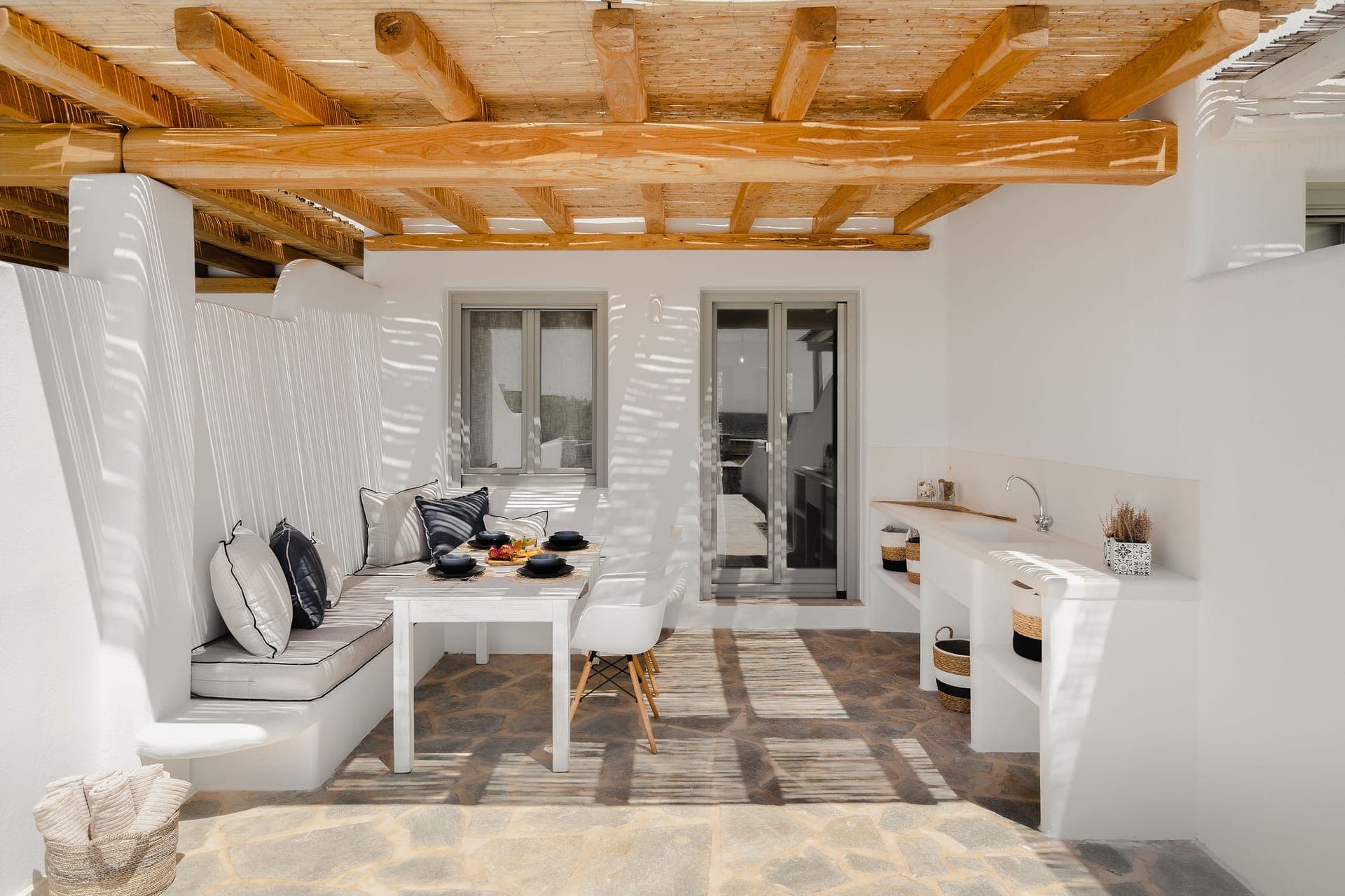 room-types-NAXOSB-ARONIA-0.jpg
