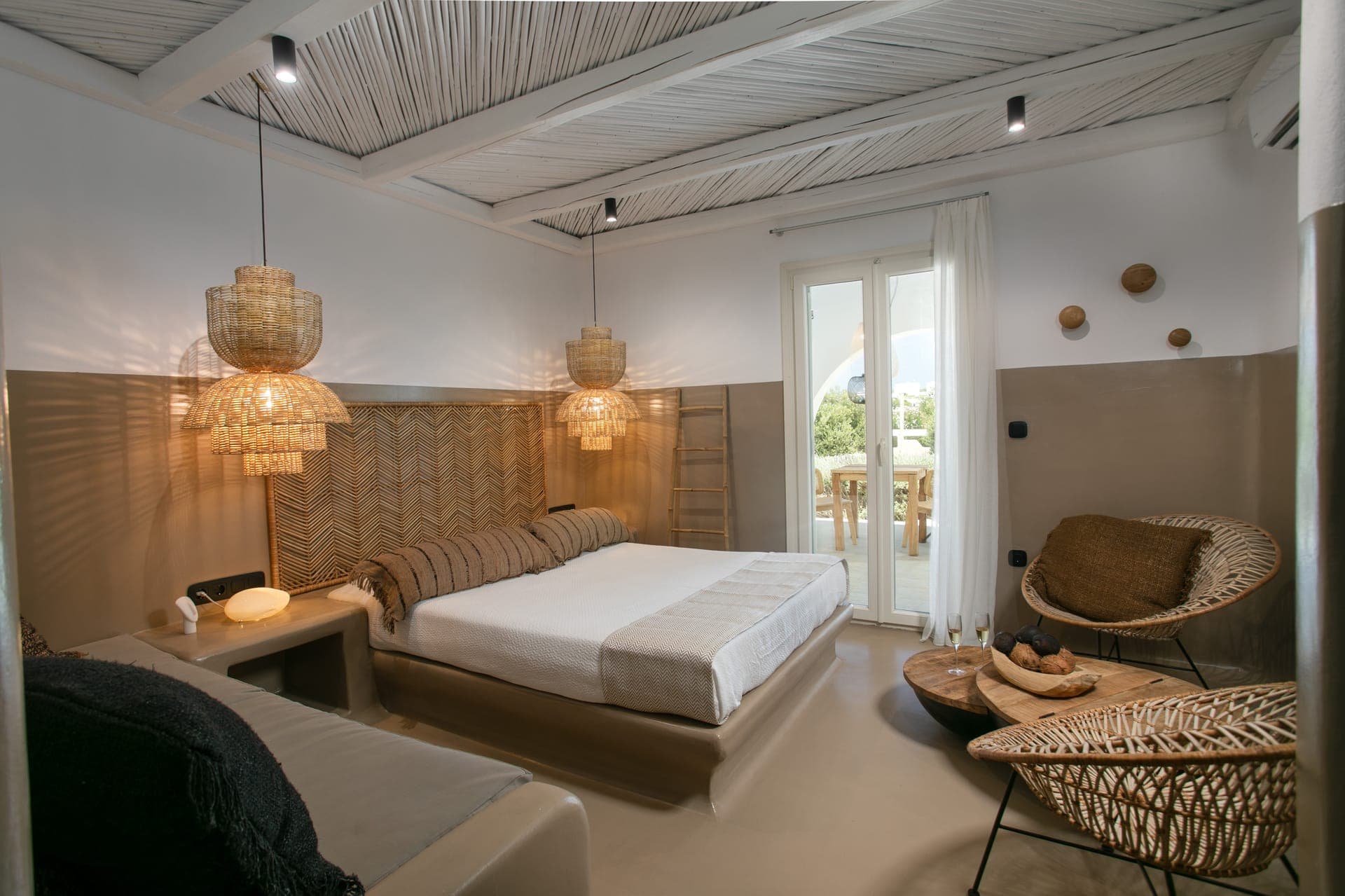 room-types-NAXOSES-JUNIOR-0.jpg