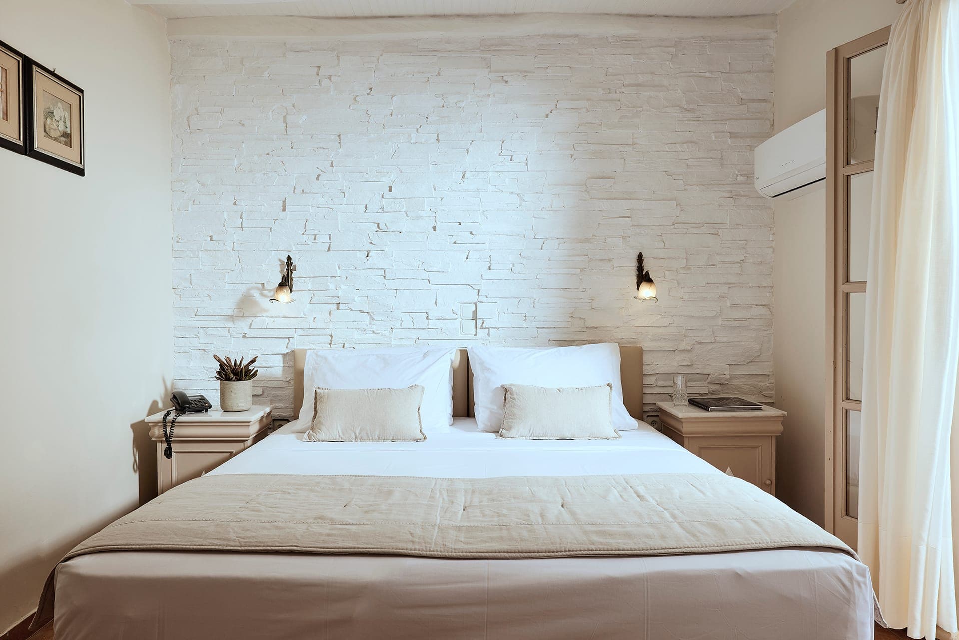 room-types-NAXOSMAGIC-DBL-0.jpg