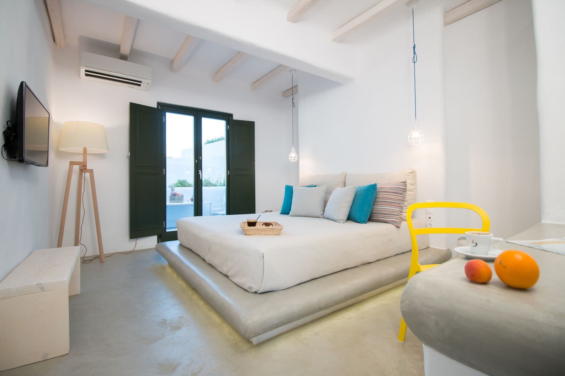 room-types-NAXOSPRINC-JUSUIT-0.jpg