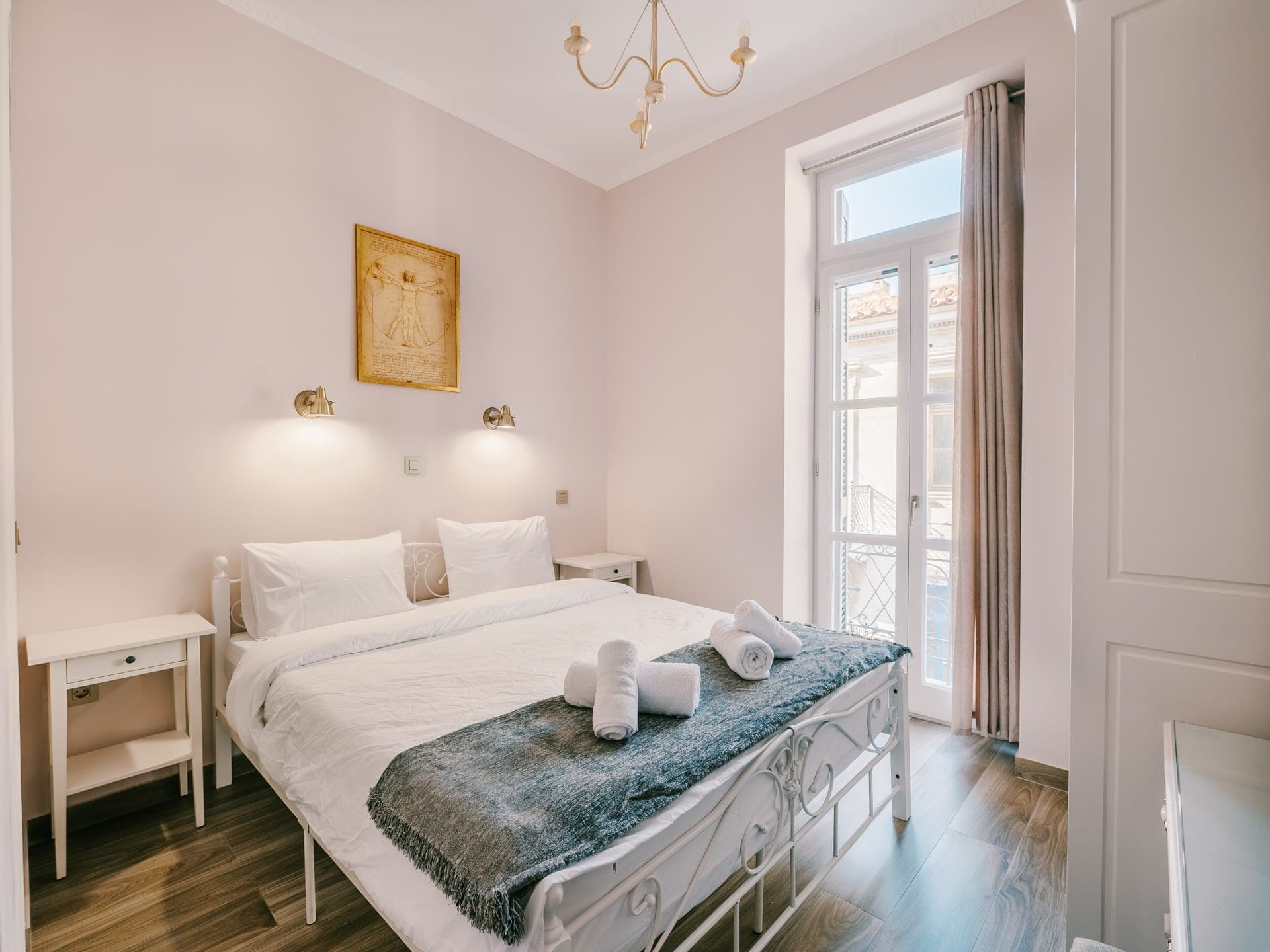 room-types-NEAPOLISB-201-0.jpg