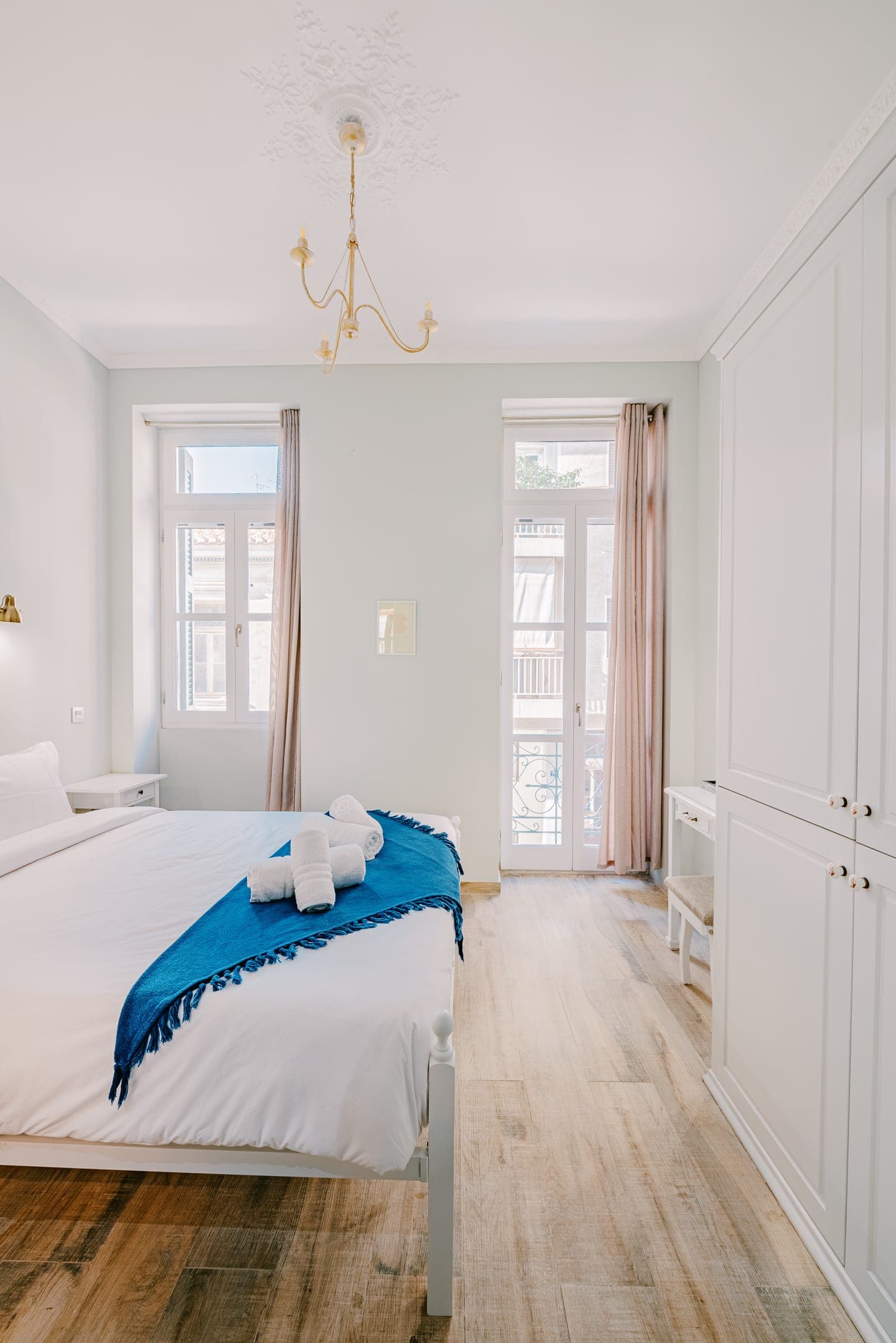 room-types-NEAPOLISB-202-0.jpg